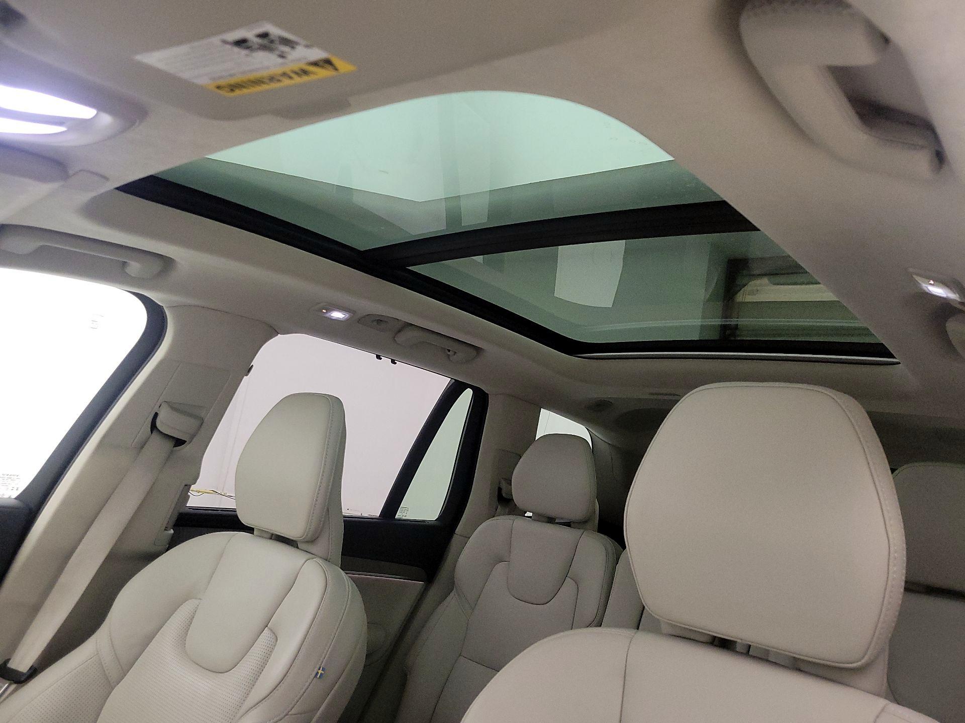 Thumbnail: 2024 Volvo XC90 - 20