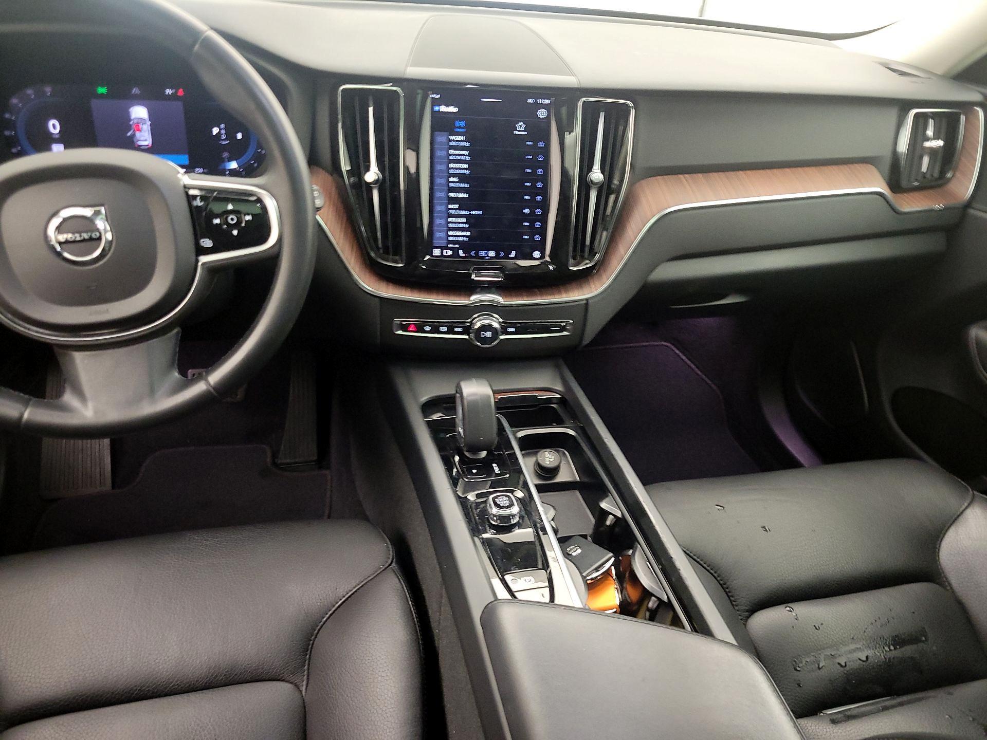 Thumbnail: 2023 Volvo XC60 - 8