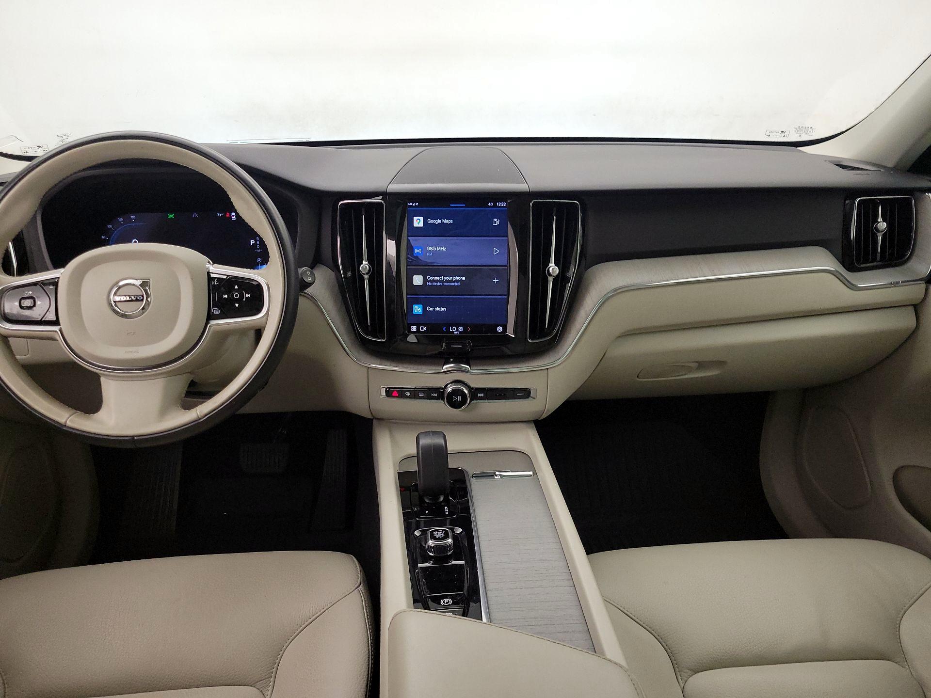 Thumbnail: 2023 Volvo XC60 - 9