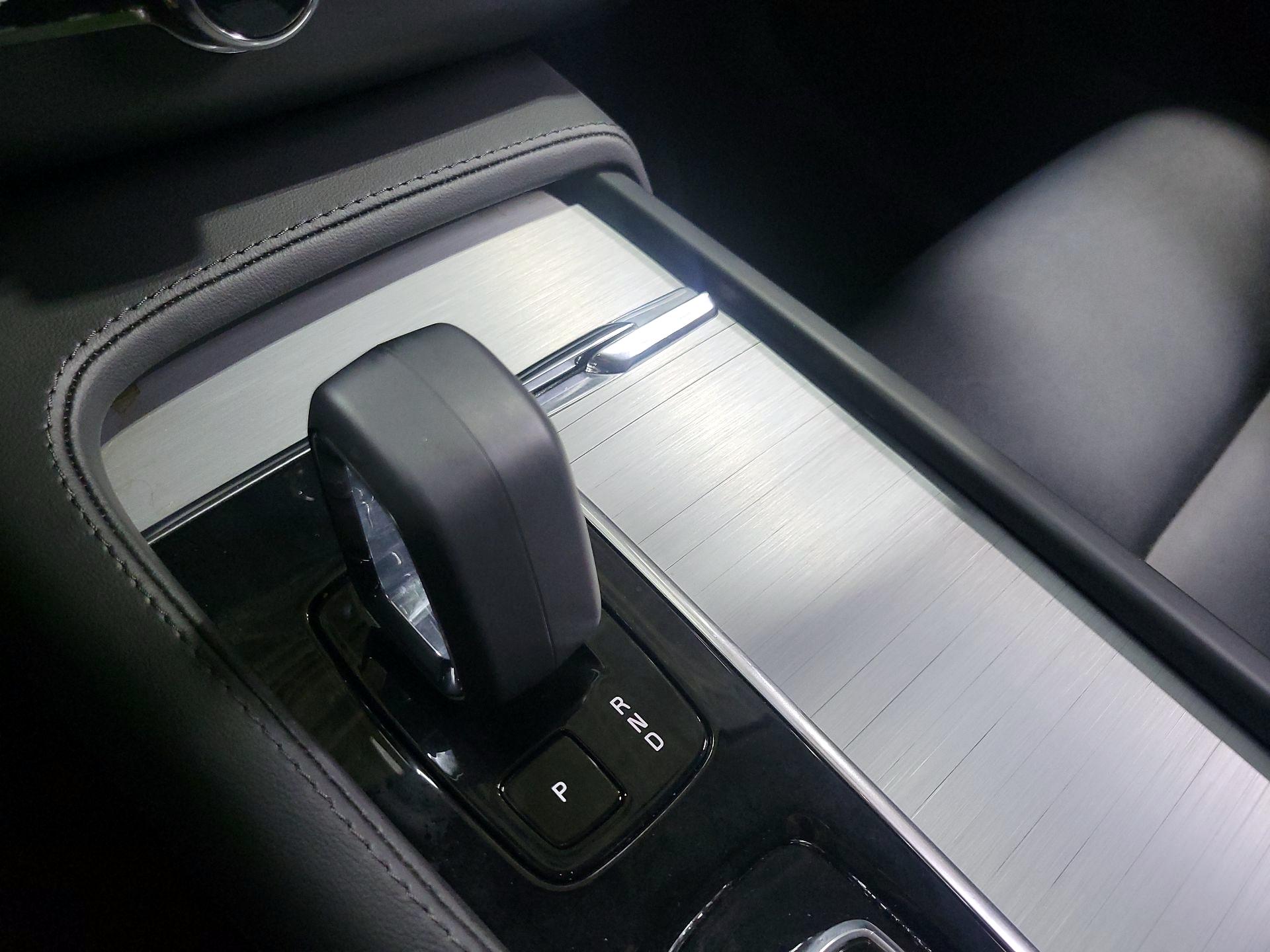 Thumbnail: 2024 Volvo XC90 - 18