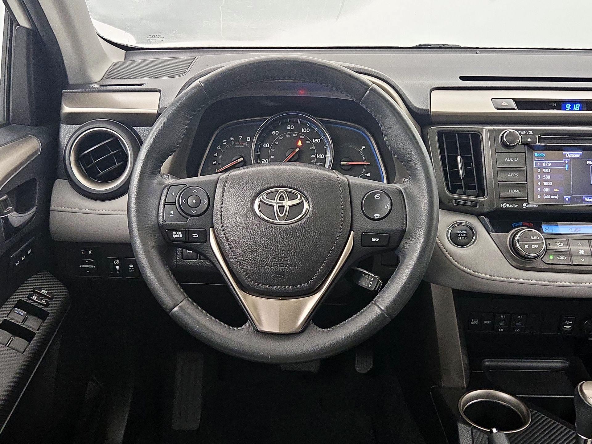 Thumbnail: 2014 Toyota RAV4 - 10