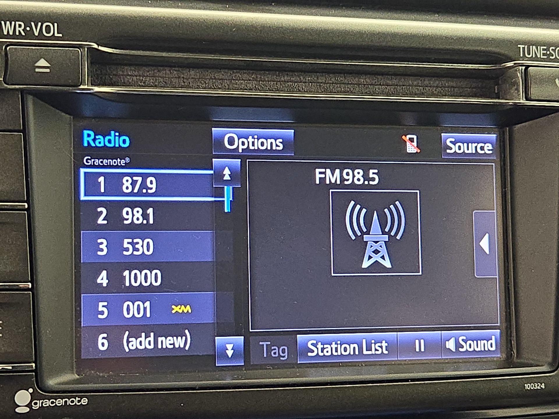 Thumbnail: 2014 Toyota RAV4 - 15