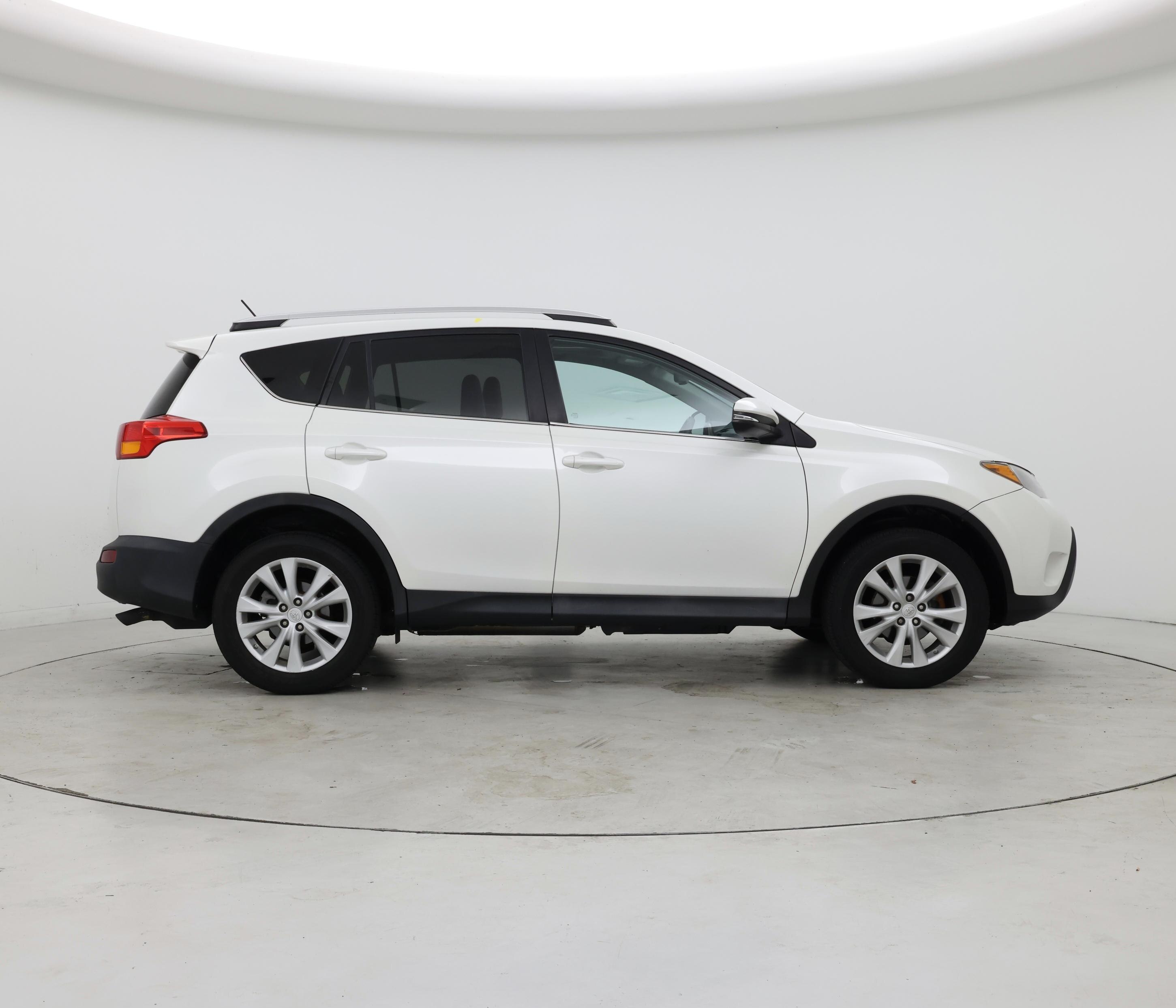 Thumbnail: 2014 Toyota RAV4 - 7