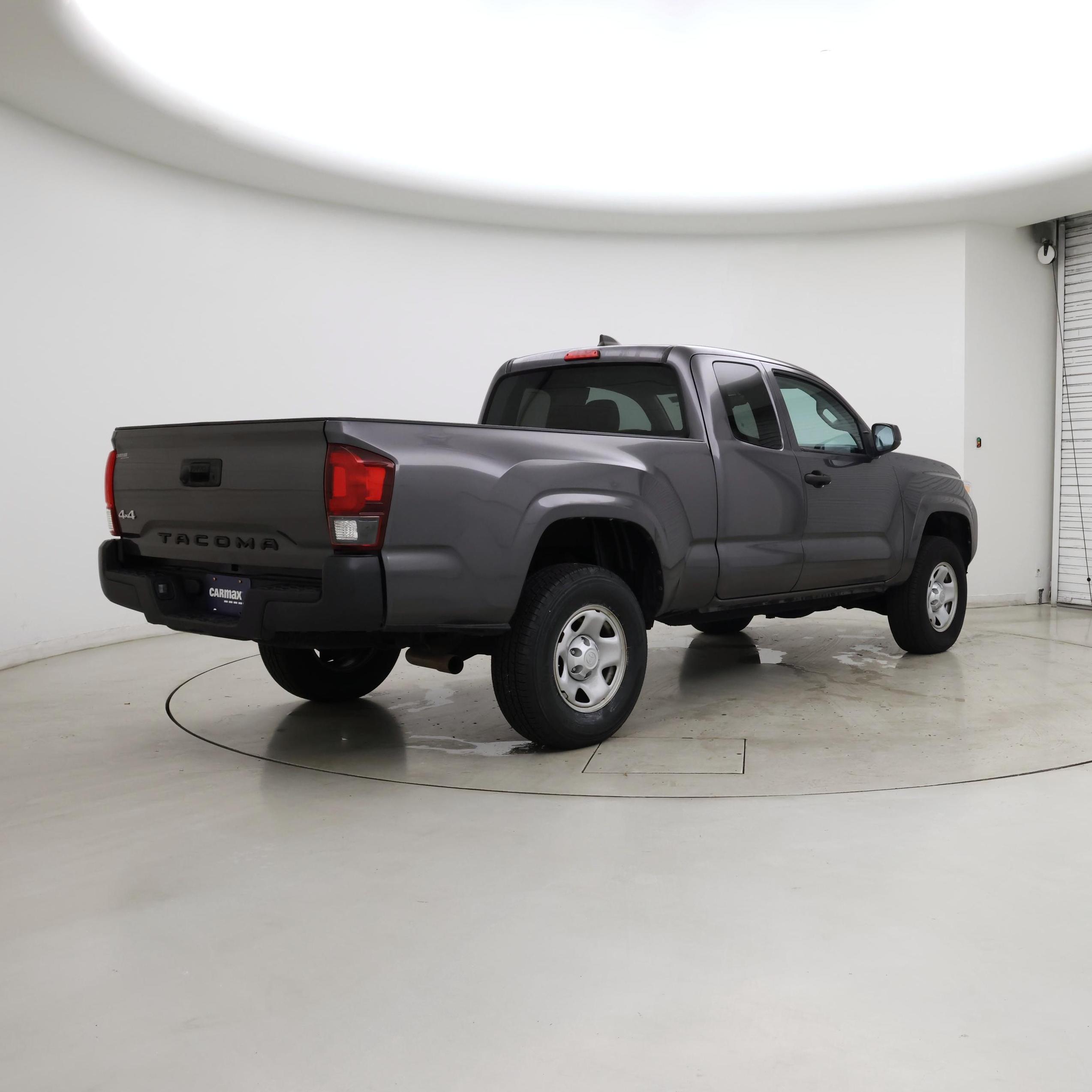 Thumbnail: 2020 Toyota Tacoma - 8
