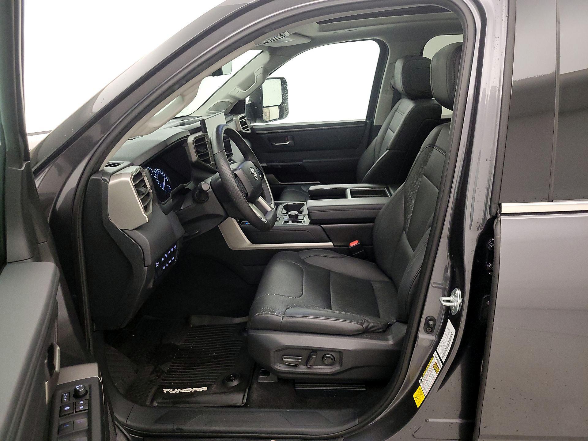 Thumbnail: 2023 Toyota Tundra - 11