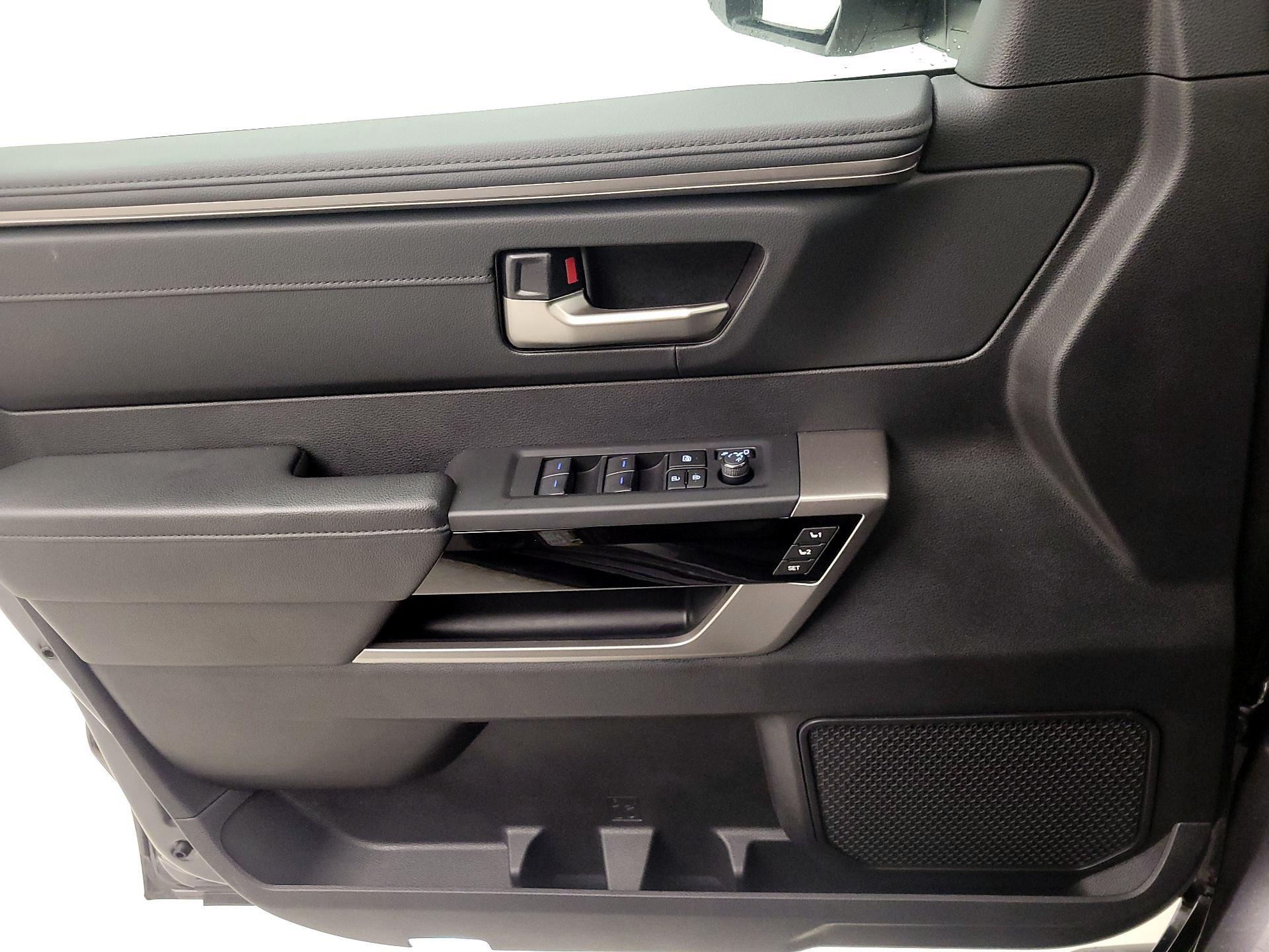 Thumbnail: 2023 Toyota Tundra - 12