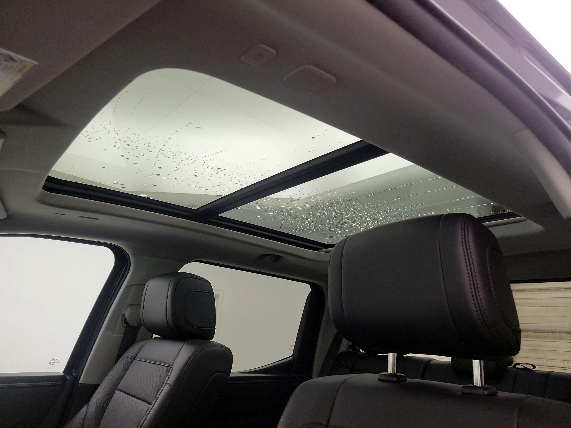 Thumbnail: 2023 Toyota Tundra - 19