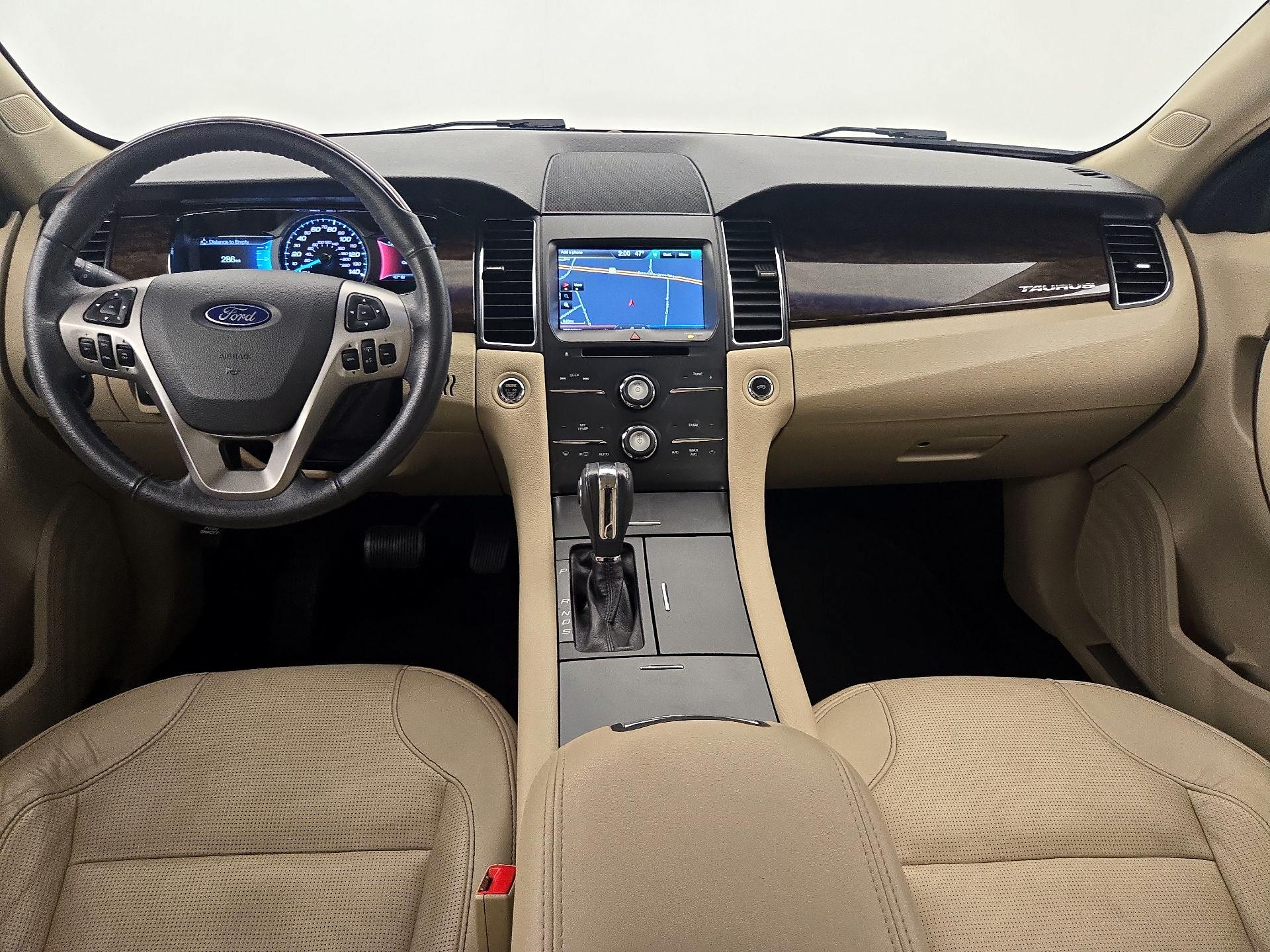 Thumbnail: 2015 Ford Taurus - 9