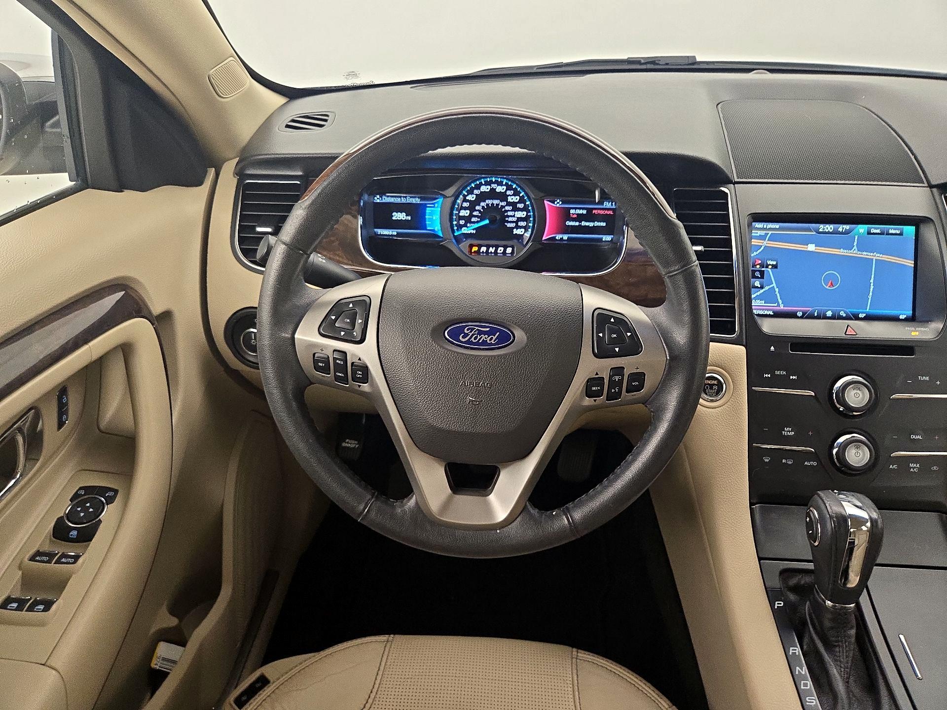 Thumbnail: 2015 Ford Taurus - 10