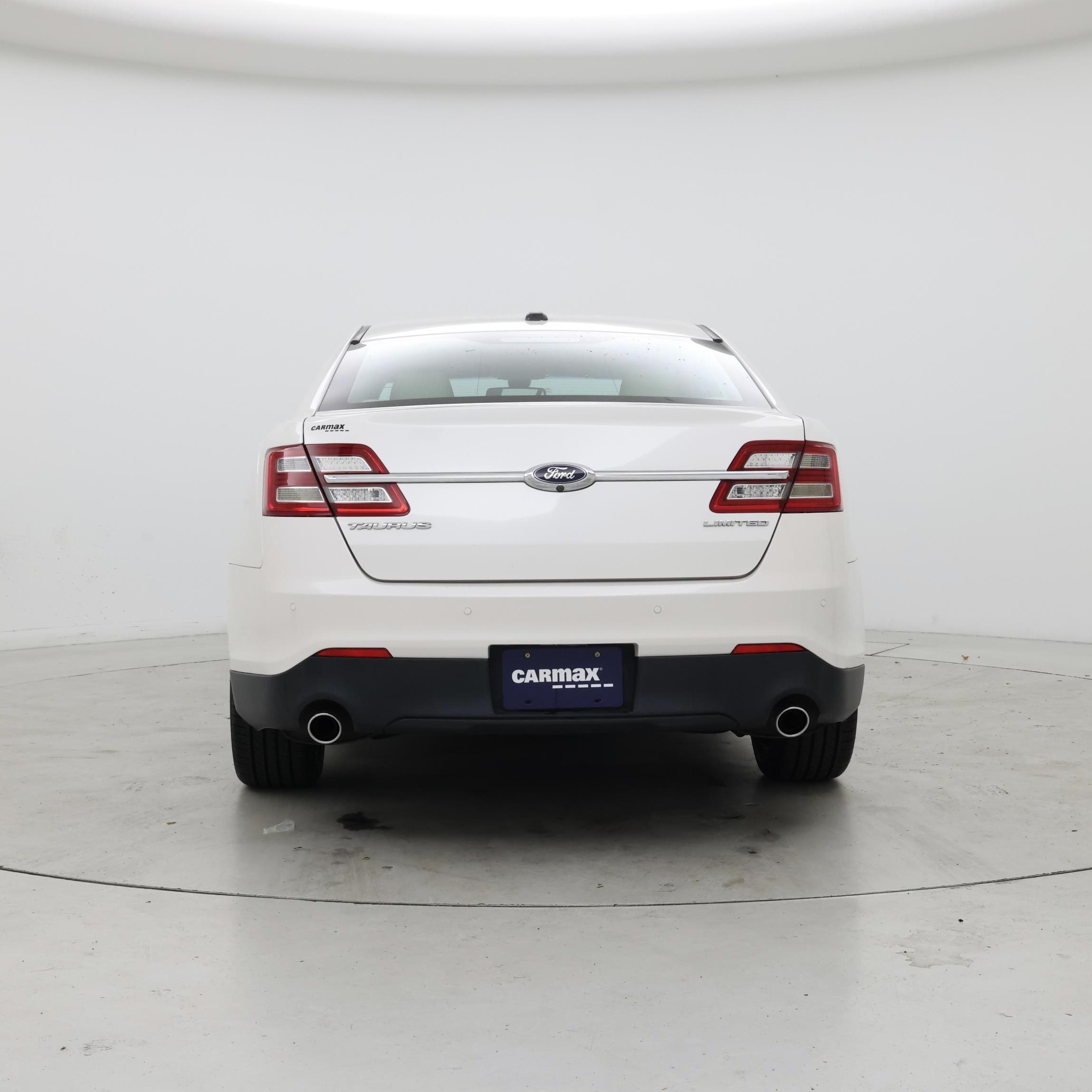 Thumbnail: 2015 Ford Taurus - 6