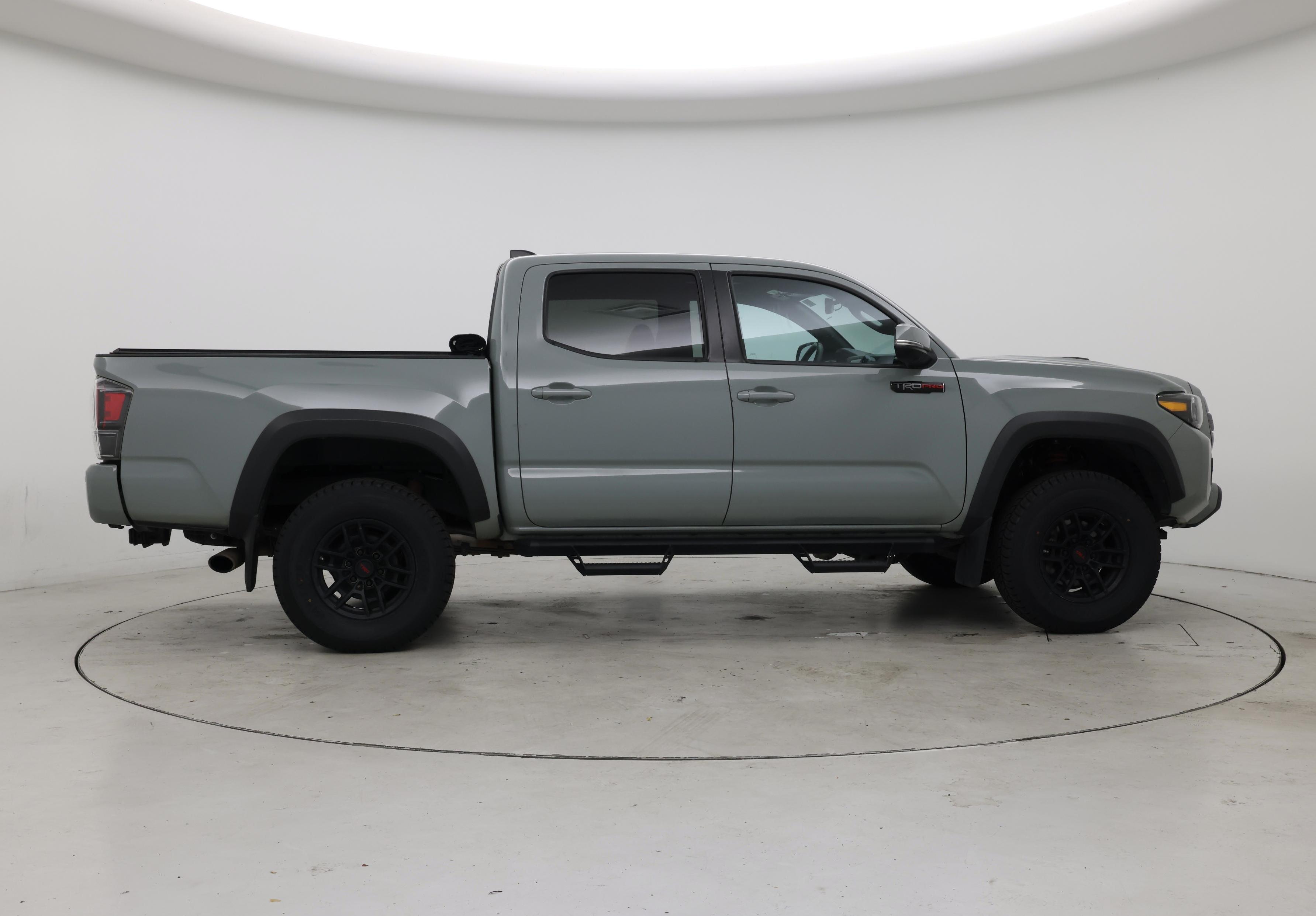 Thumbnail: 2021 Toyota Tacoma - 7