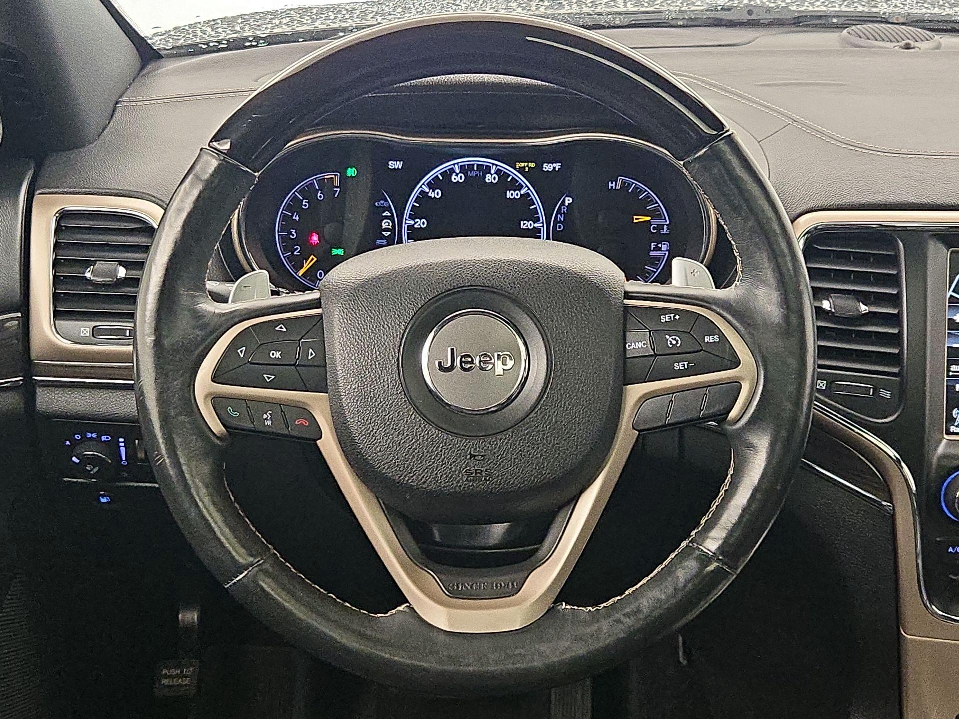 Thumbnail: 2017 Jeep Grand Cherokee - 10