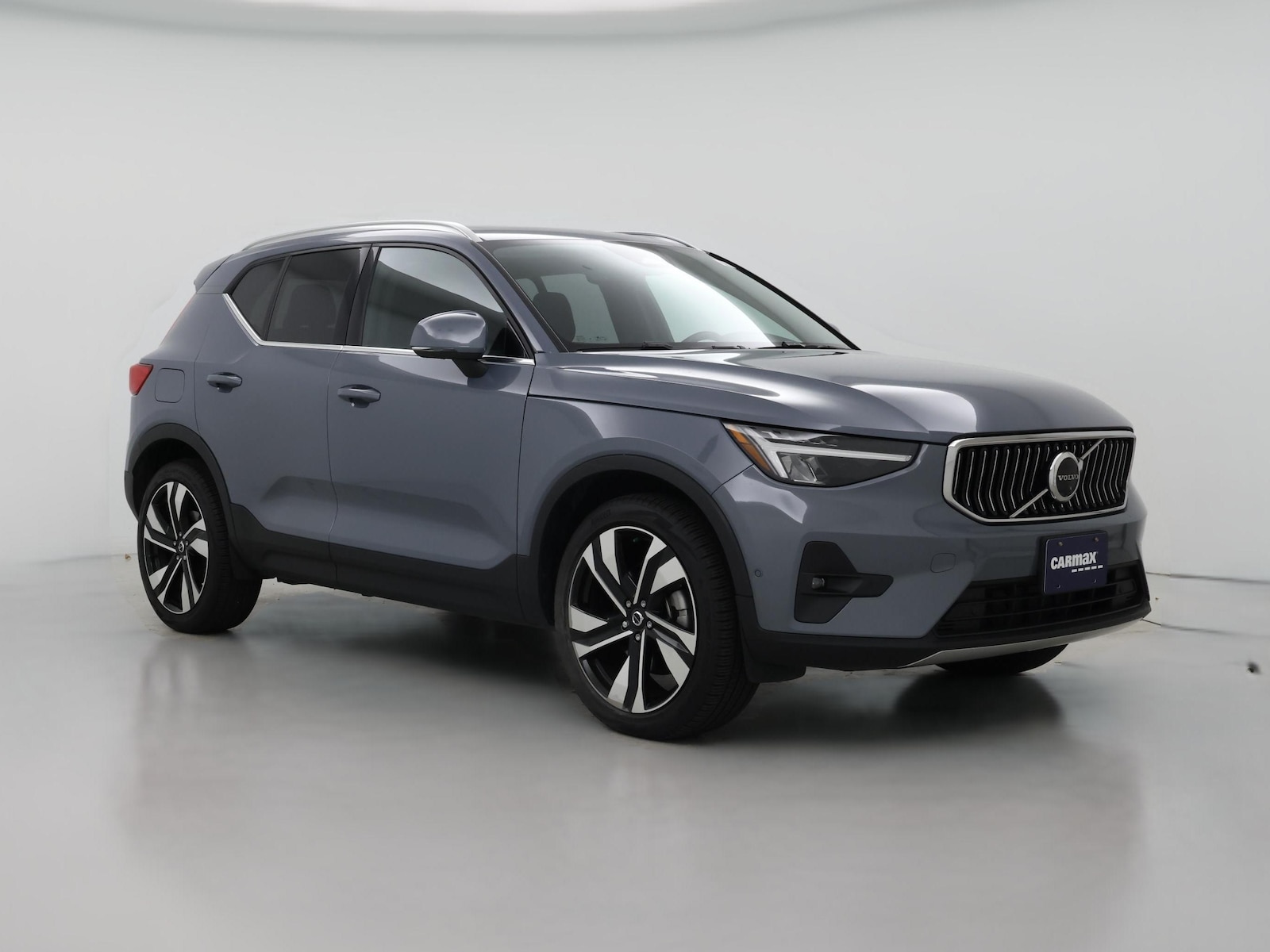 2023 Volvo XC40 Plus