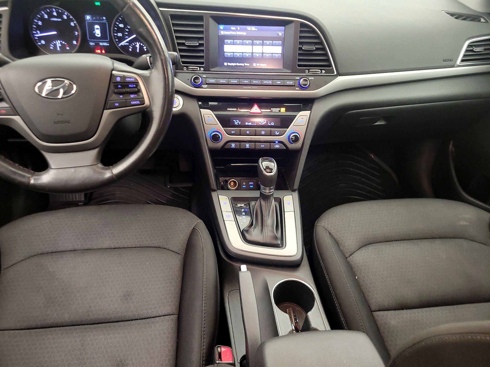 Thumbnail: 2018 Hyundai Elantra - 9