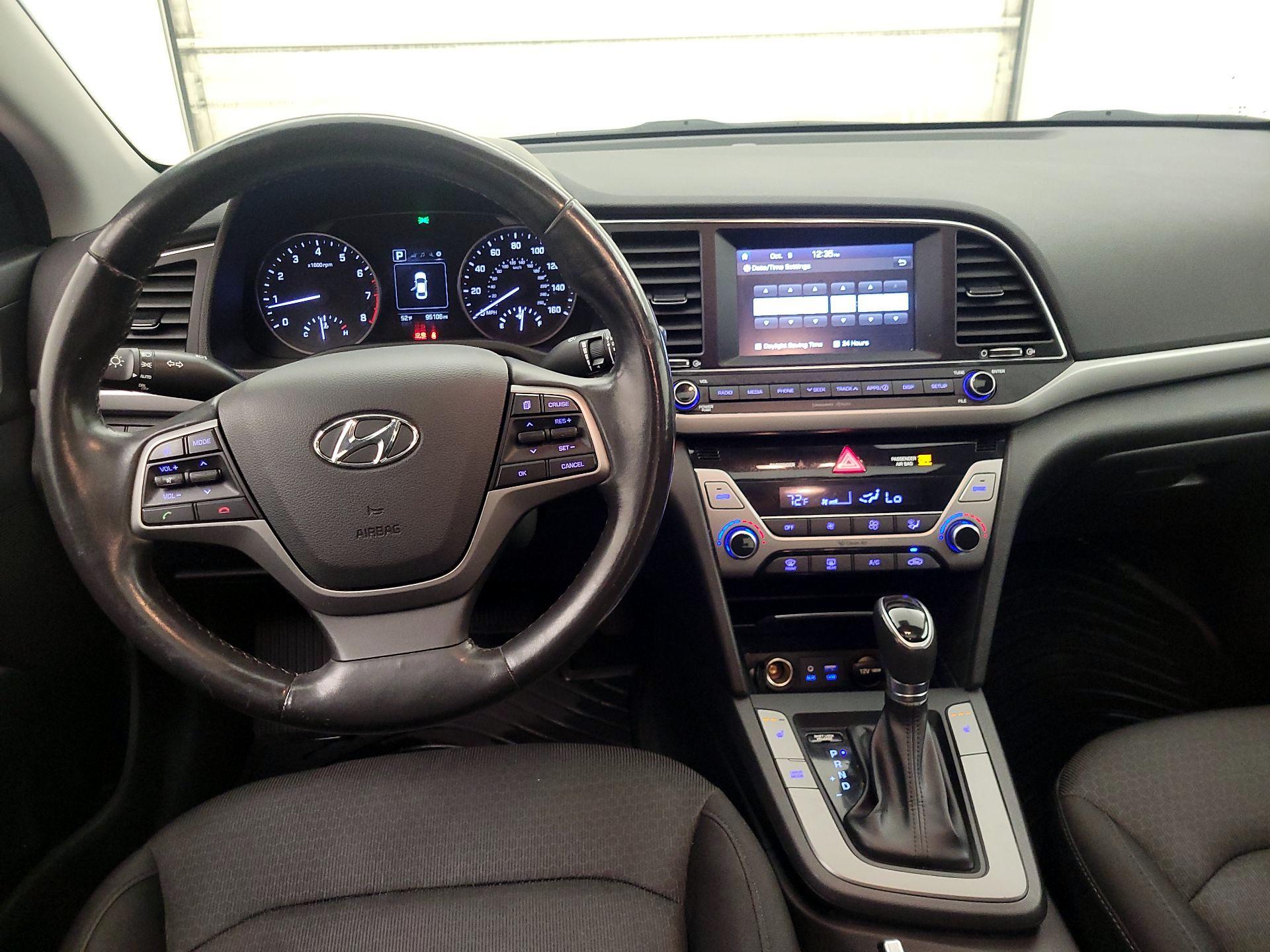 Thumbnail: 2018 Hyundai Elantra - 10