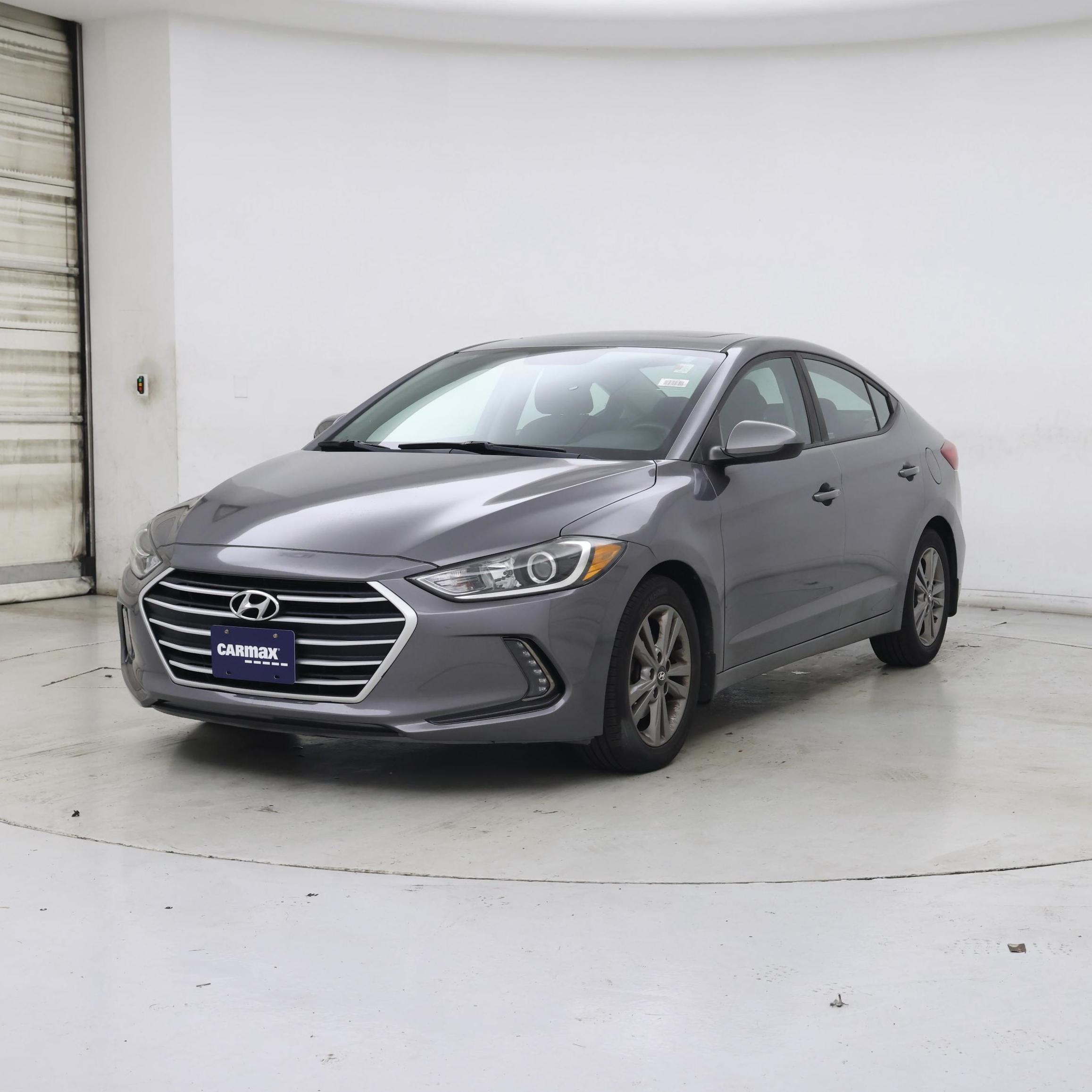 Thumbnail: 2018 Hyundai Elantra - 4