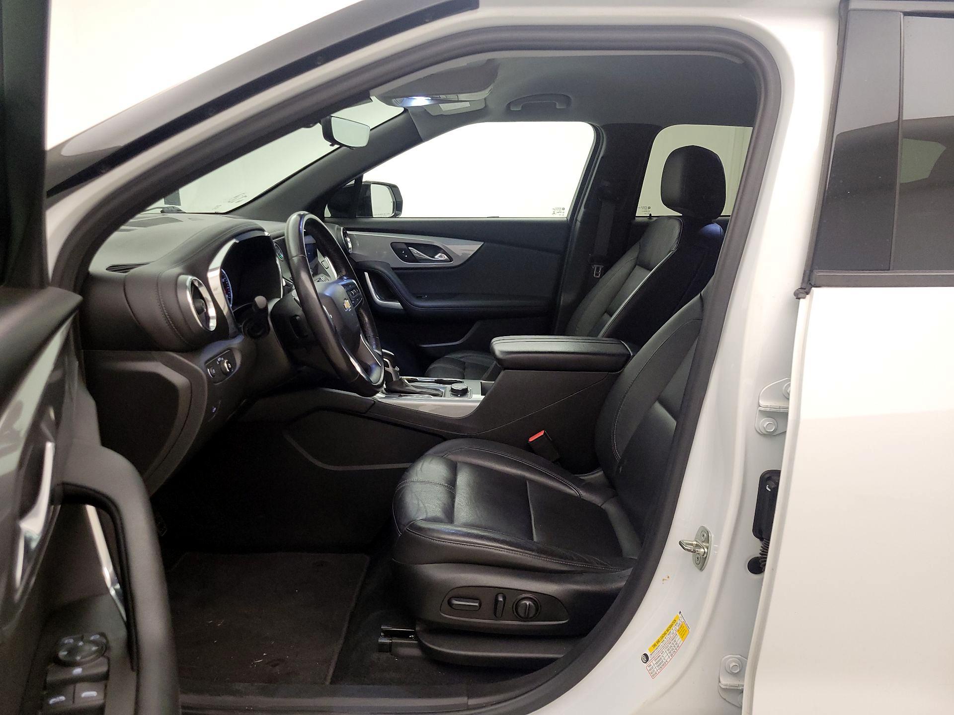 Thumbnail: 2020 Chevrolet Blazer - 11