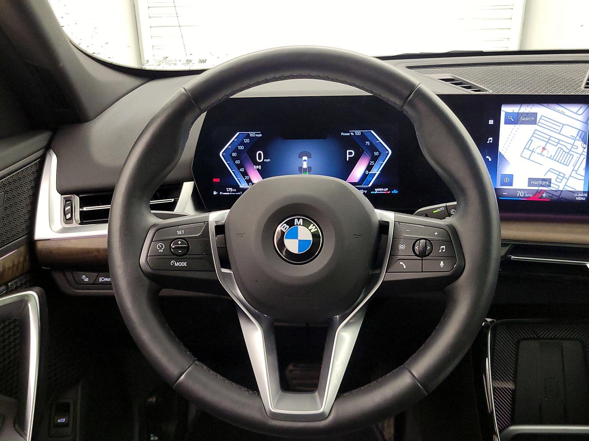 Thumbnail: 2023 BMW X1 - 10