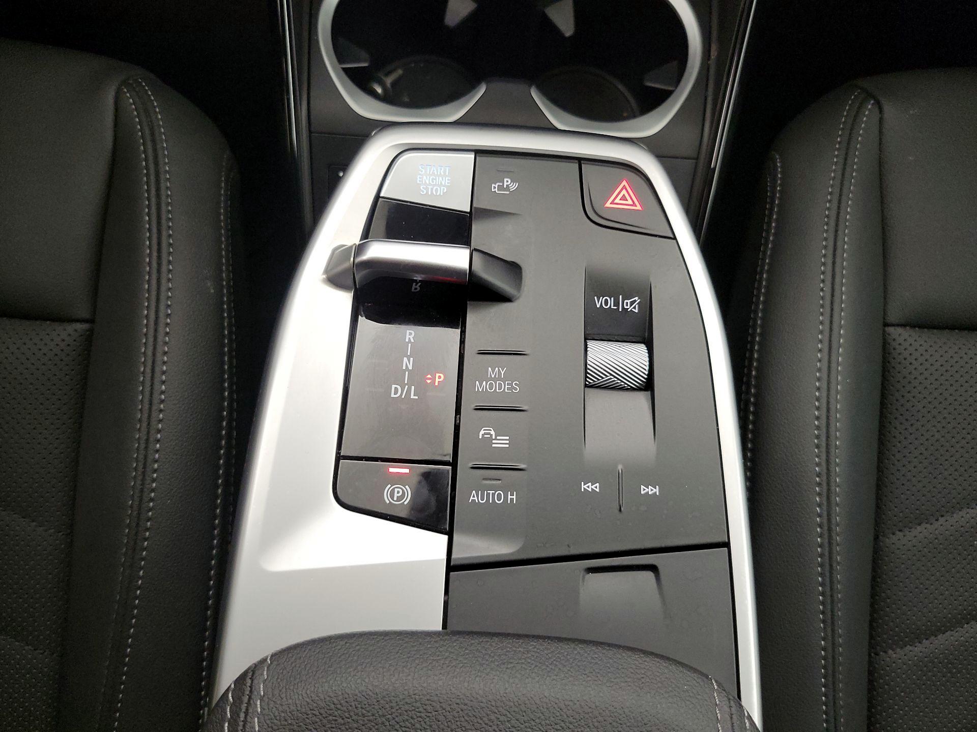 Thumbnail: 2023 BMW X1 - 18