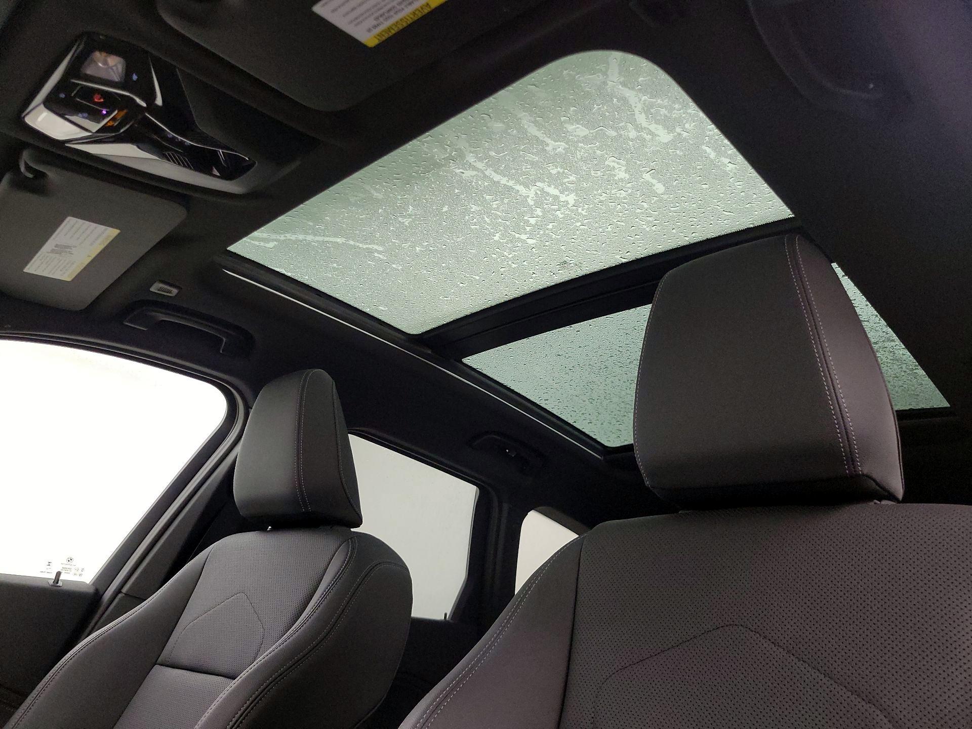 Thumbnail: 2023 BMW X1 - 20