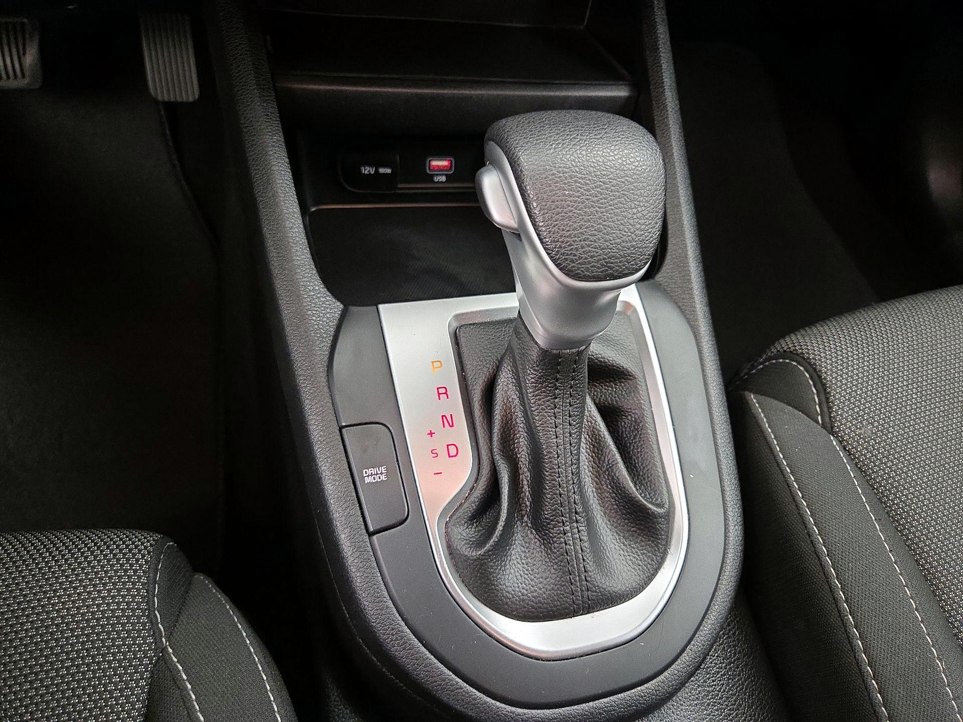 Thumbnail: 2023 Kia Forte - 17