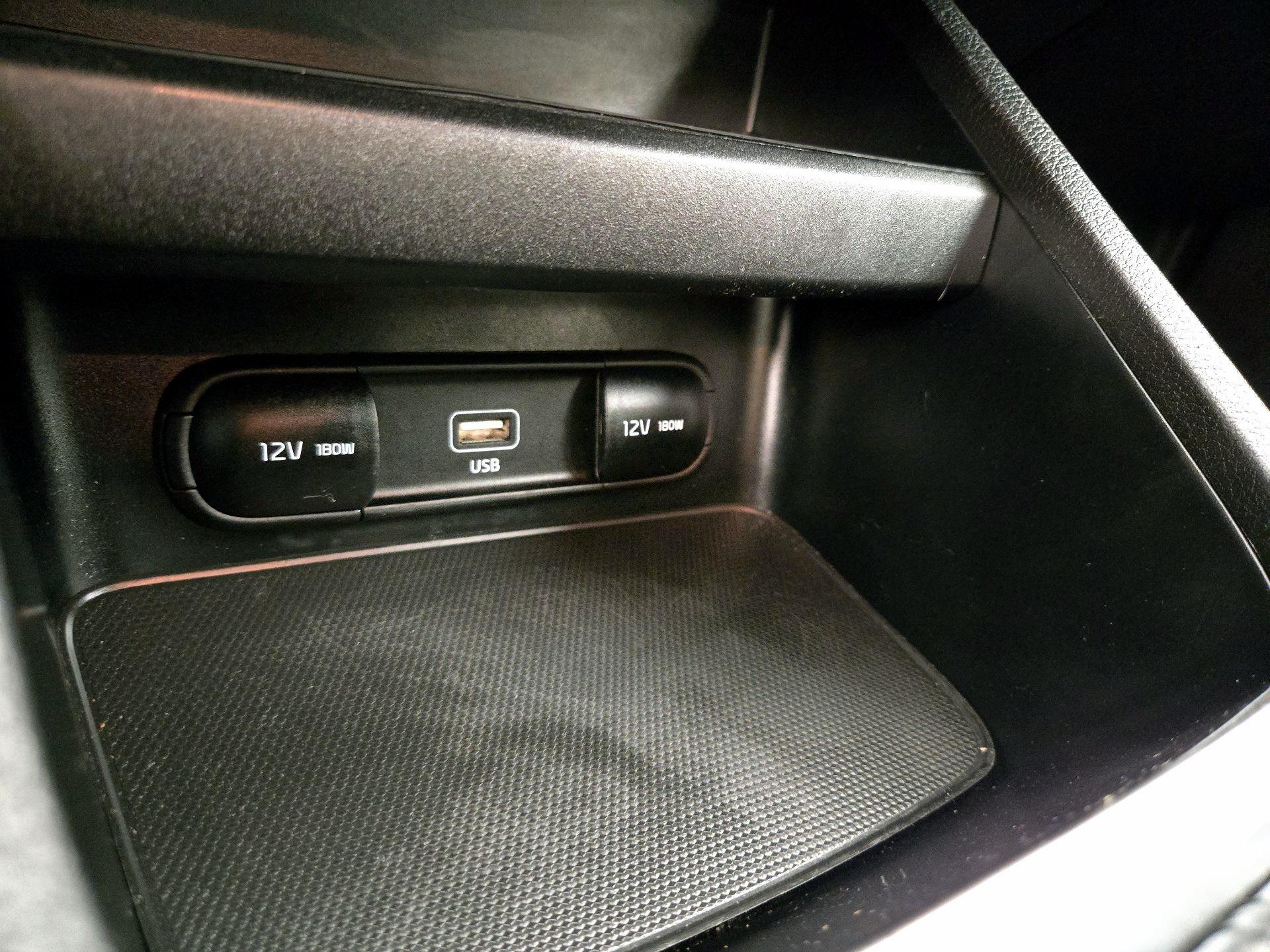 Thumbnail: 2023 Kia Forte - 18