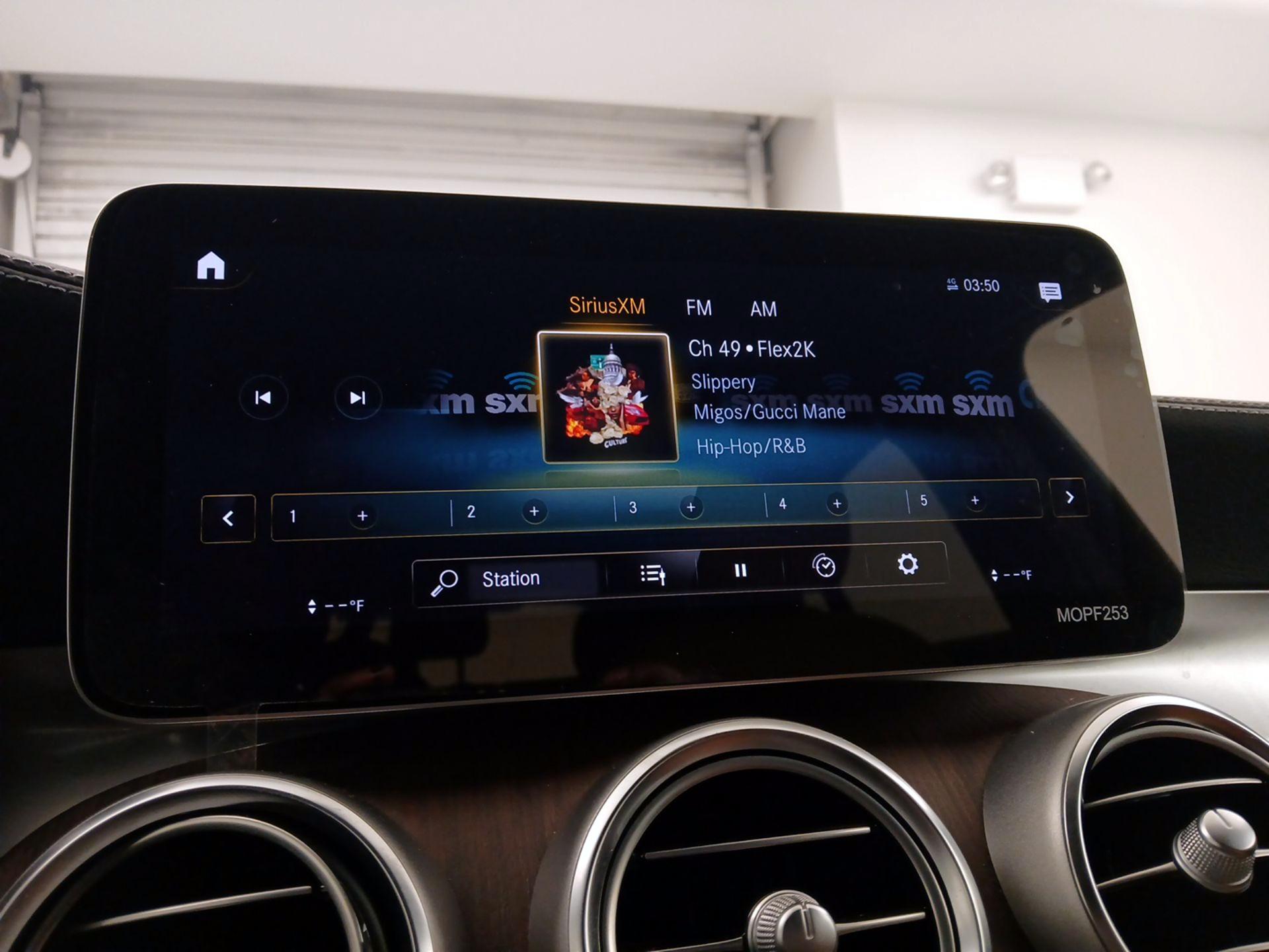 Thumbnail: 2021 Mercedes-Benz GLC - 15