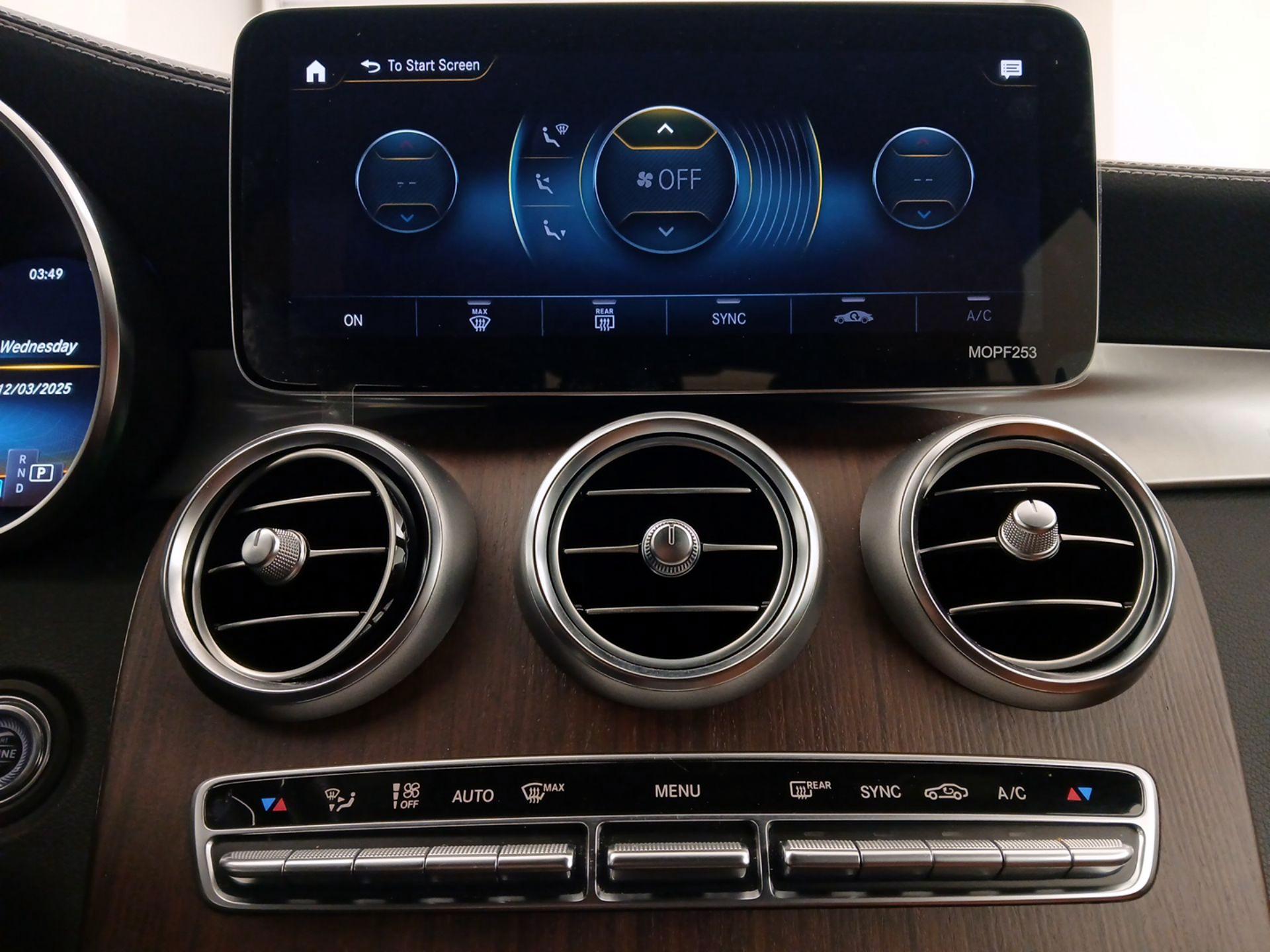 Thumbnail: 2021 Mercedes-Benz GLC - 16