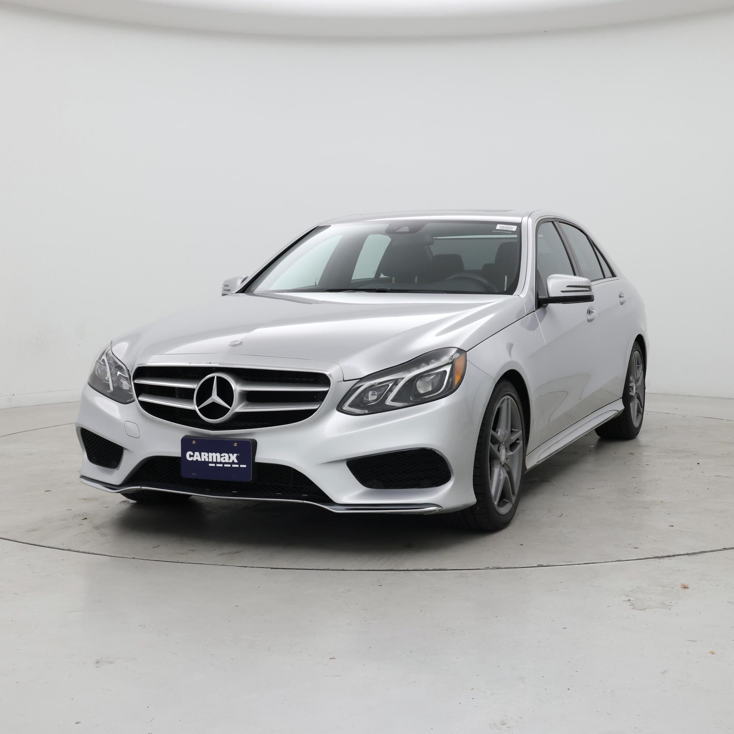 Thumbnail: 2016 Mercedes-Benz E-Class - 4