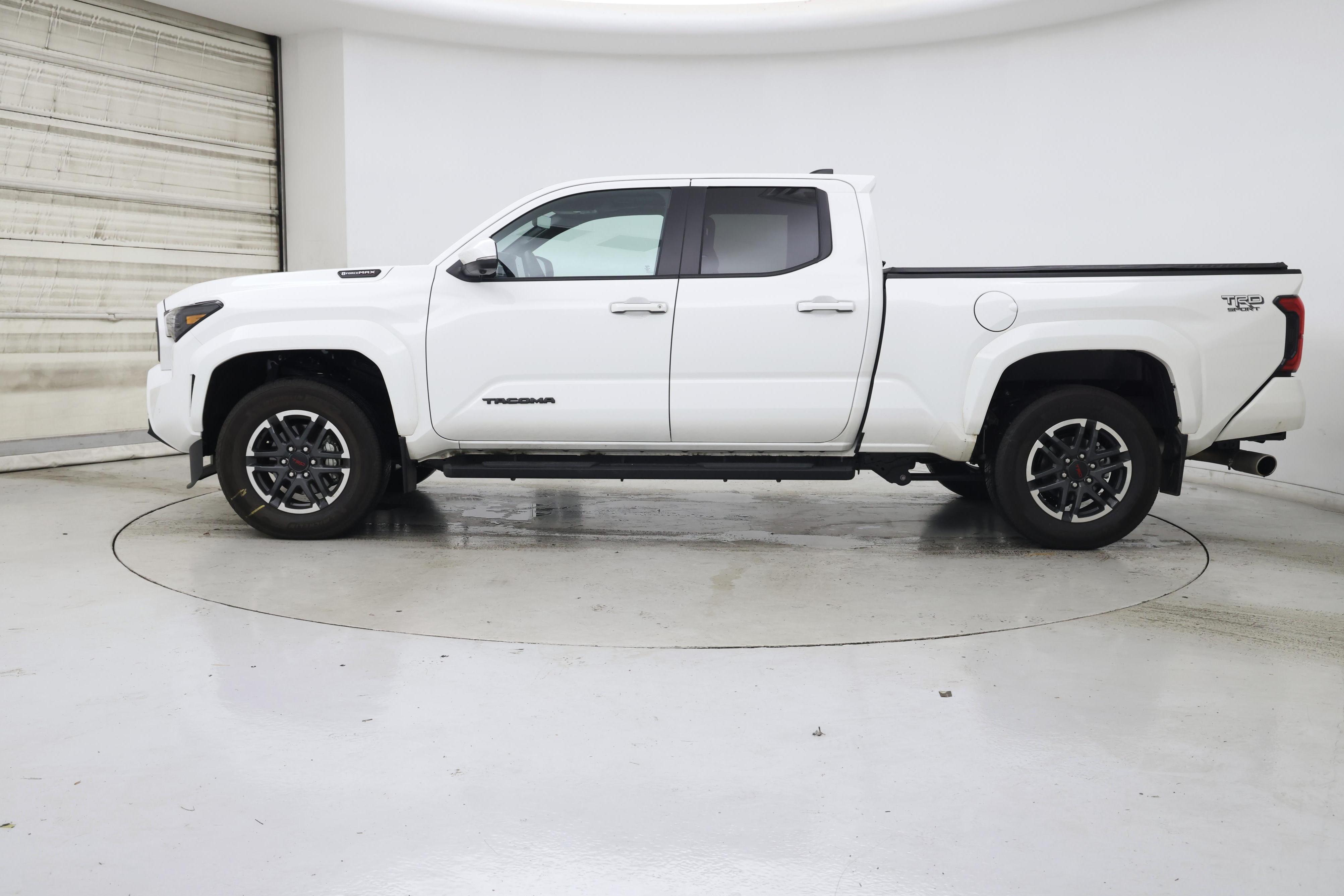 Thumbnail: 2024 Toyota Tacoma - 3
