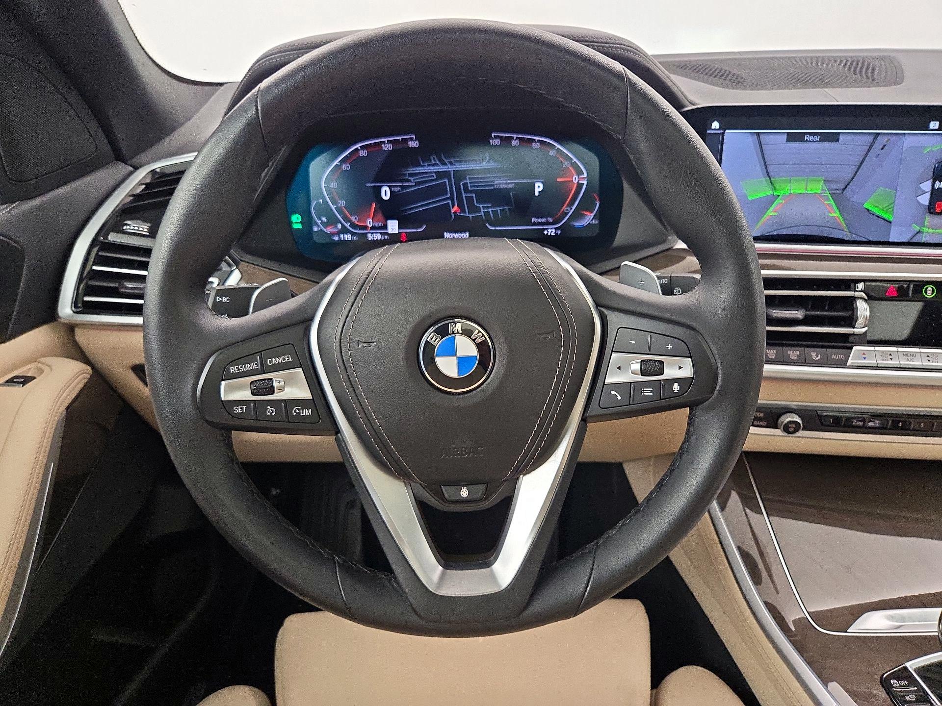 Thumbnail: 2022 BMW X5 - 10