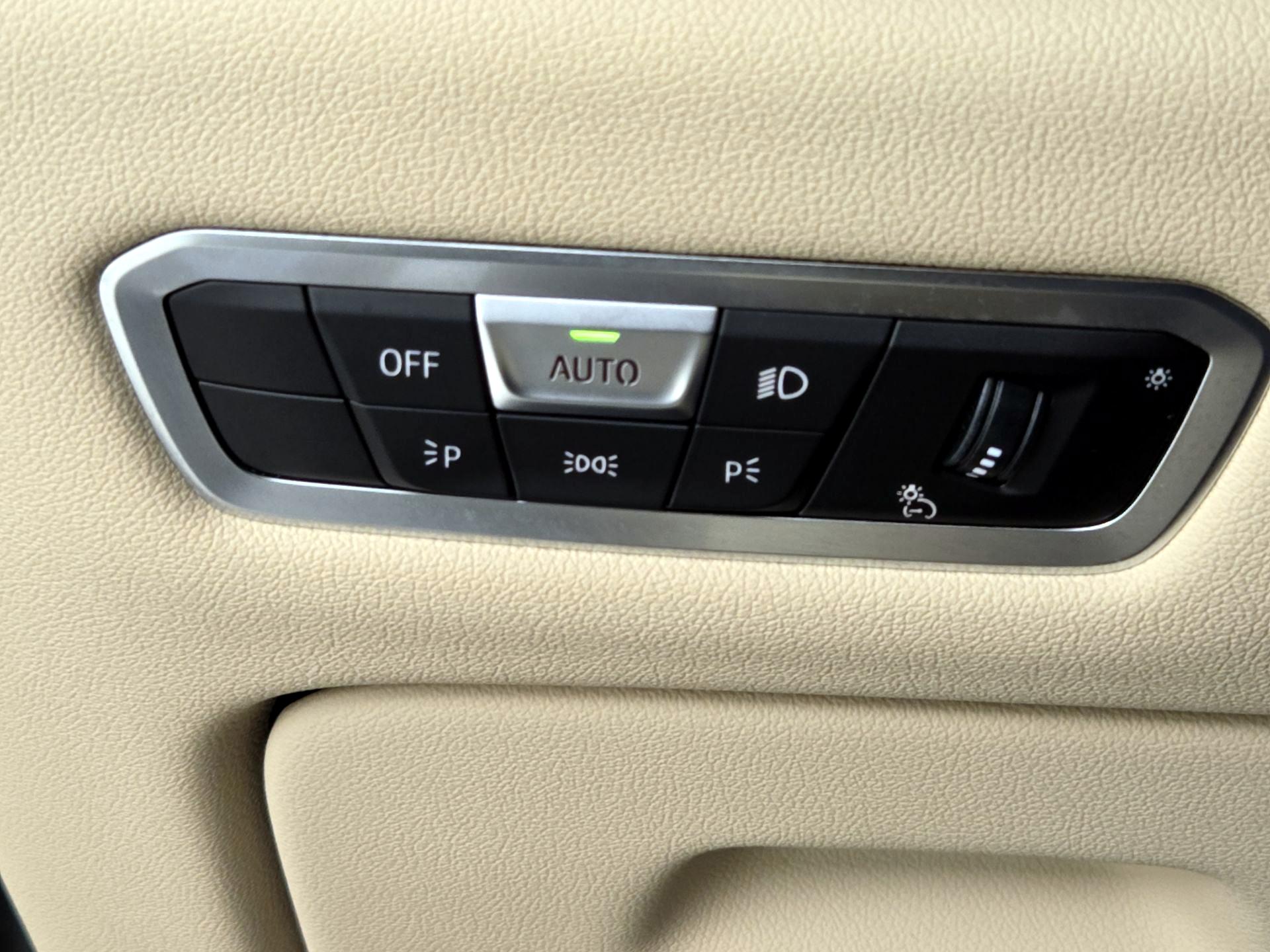 Thumbnail: 2022 BMW X5 - 13