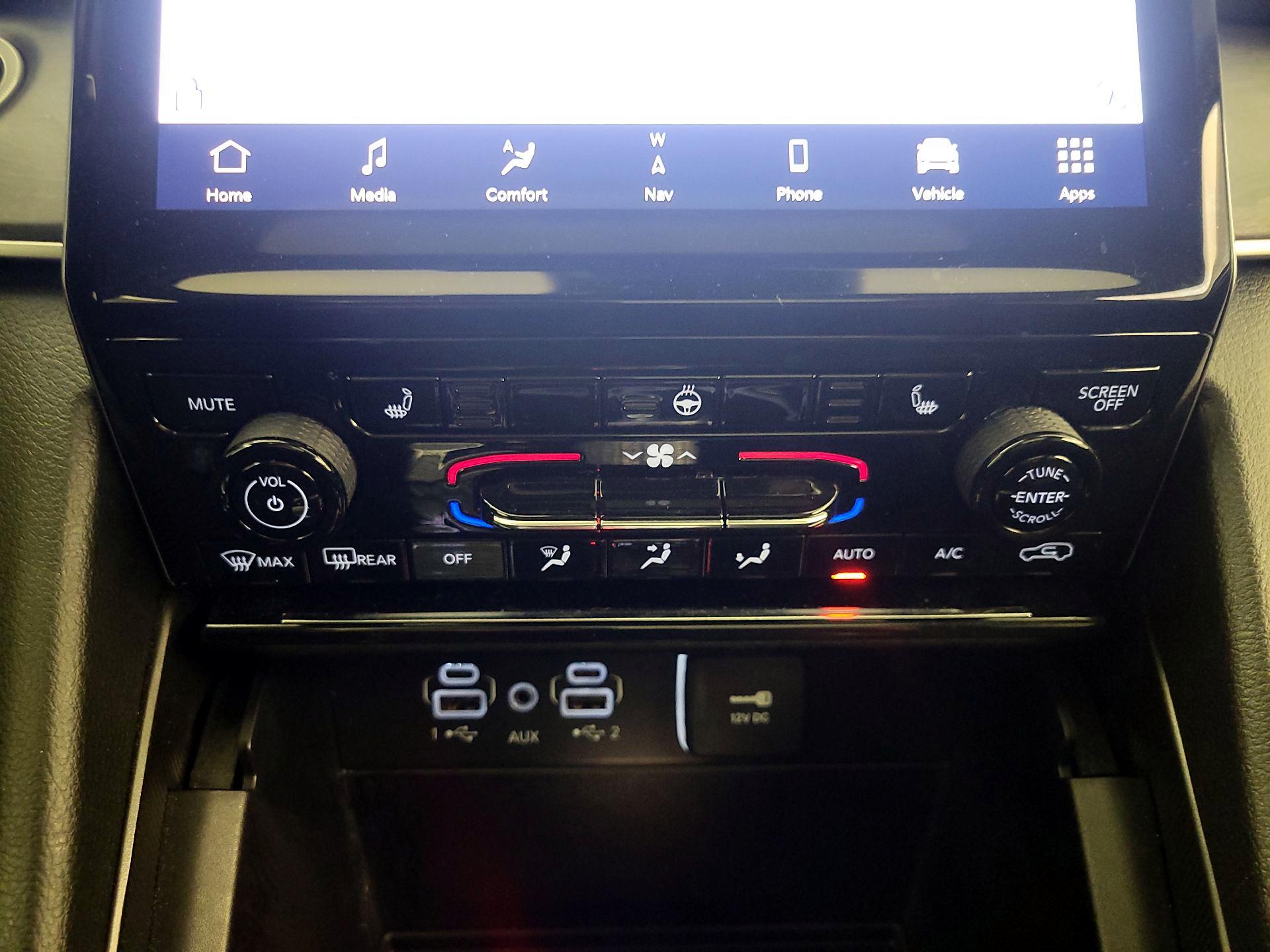 Thumbnail: 2024 Jeep Grand Cherokee - 17