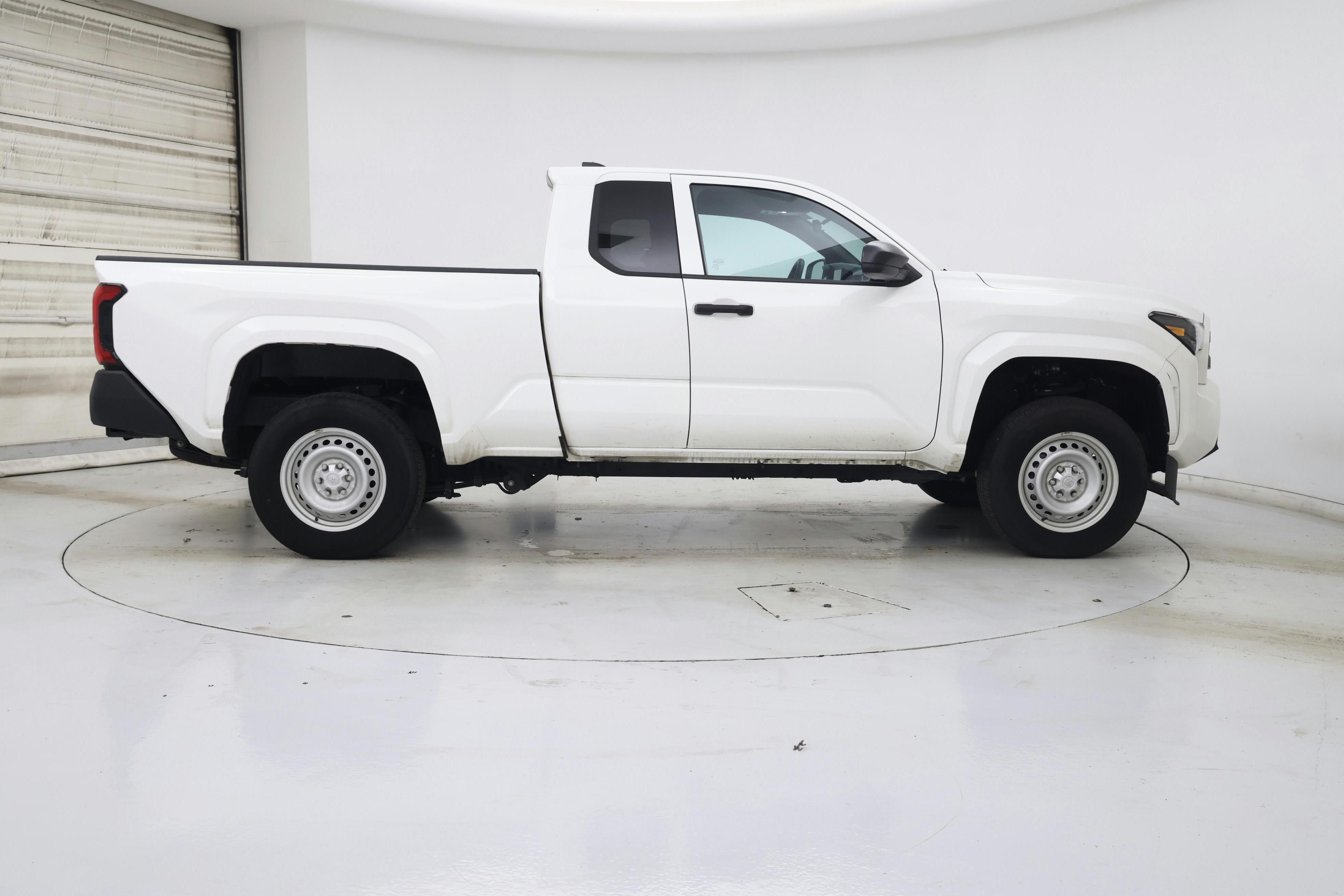 Thumbnail: 2024 Toyota Tacoma - 7