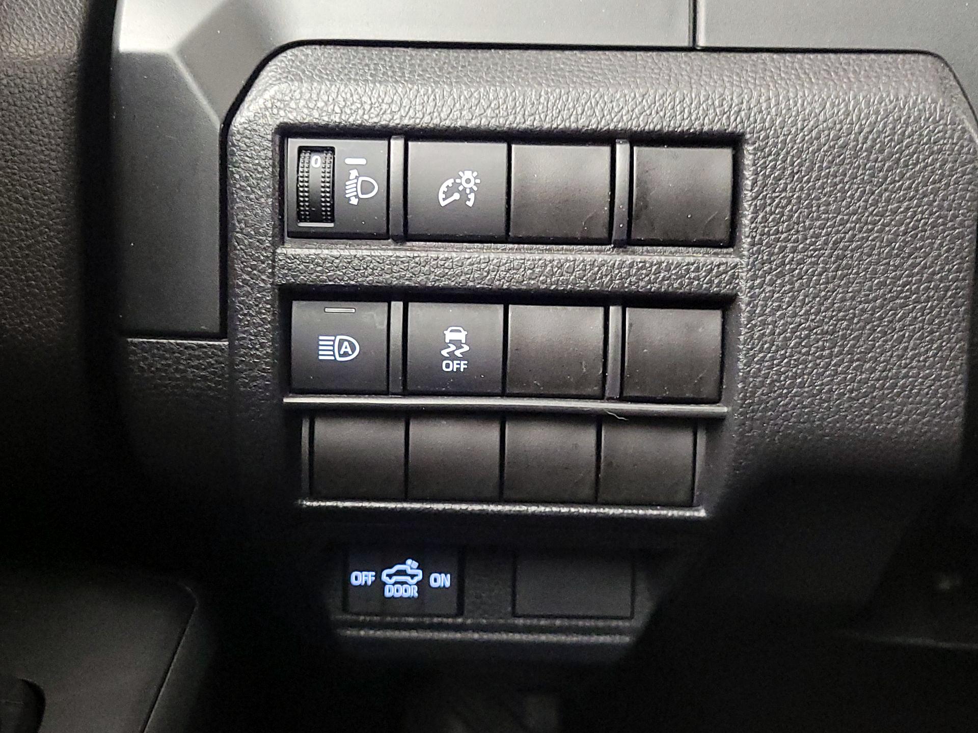 Thumbnail: 2024 Toyota Tacoma - 13