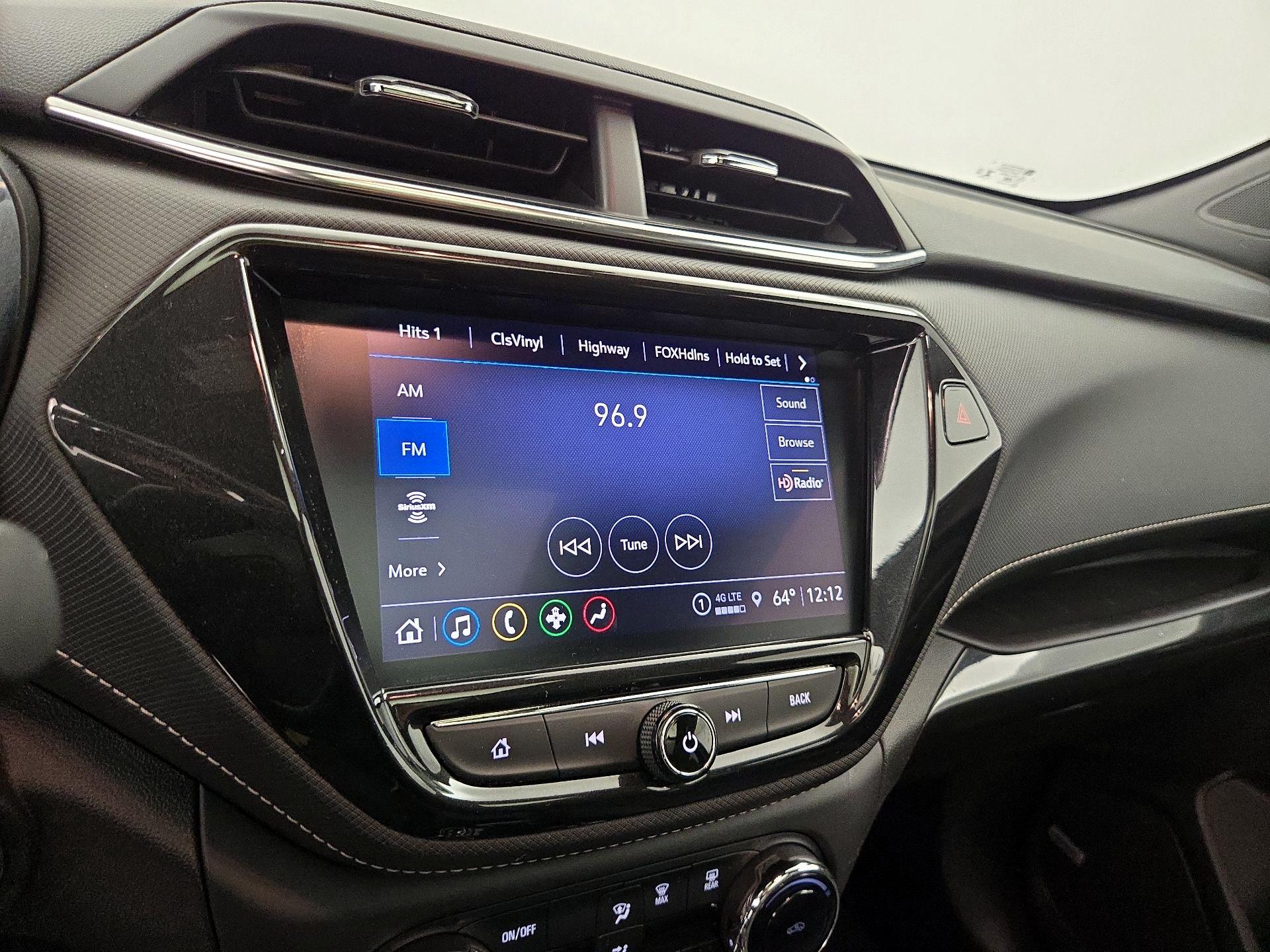 Thumbnail: 2023 Chevrolet TrailBlazer - 15