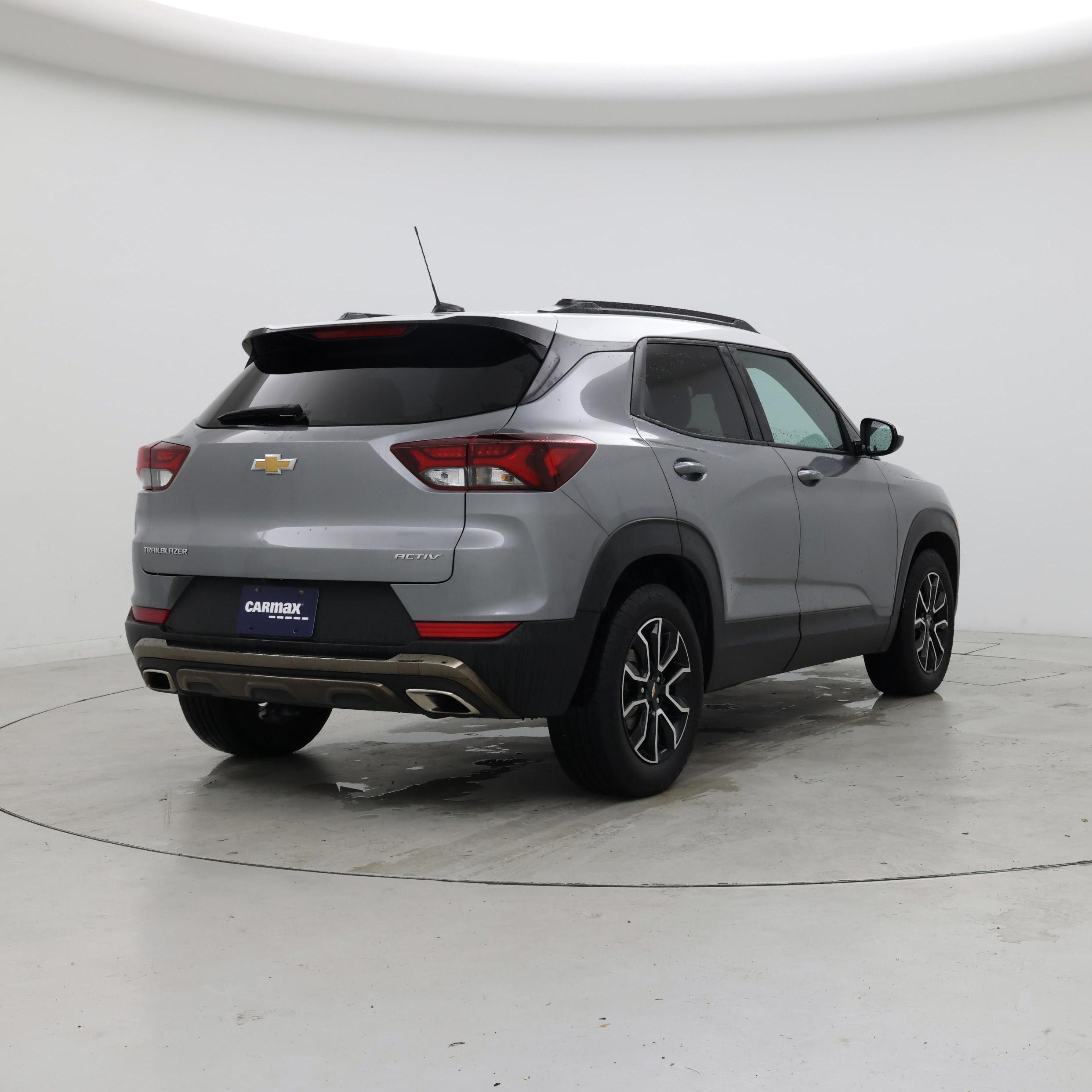 Thumbnail: 2023 Chevrolet TrailBlazer - 8