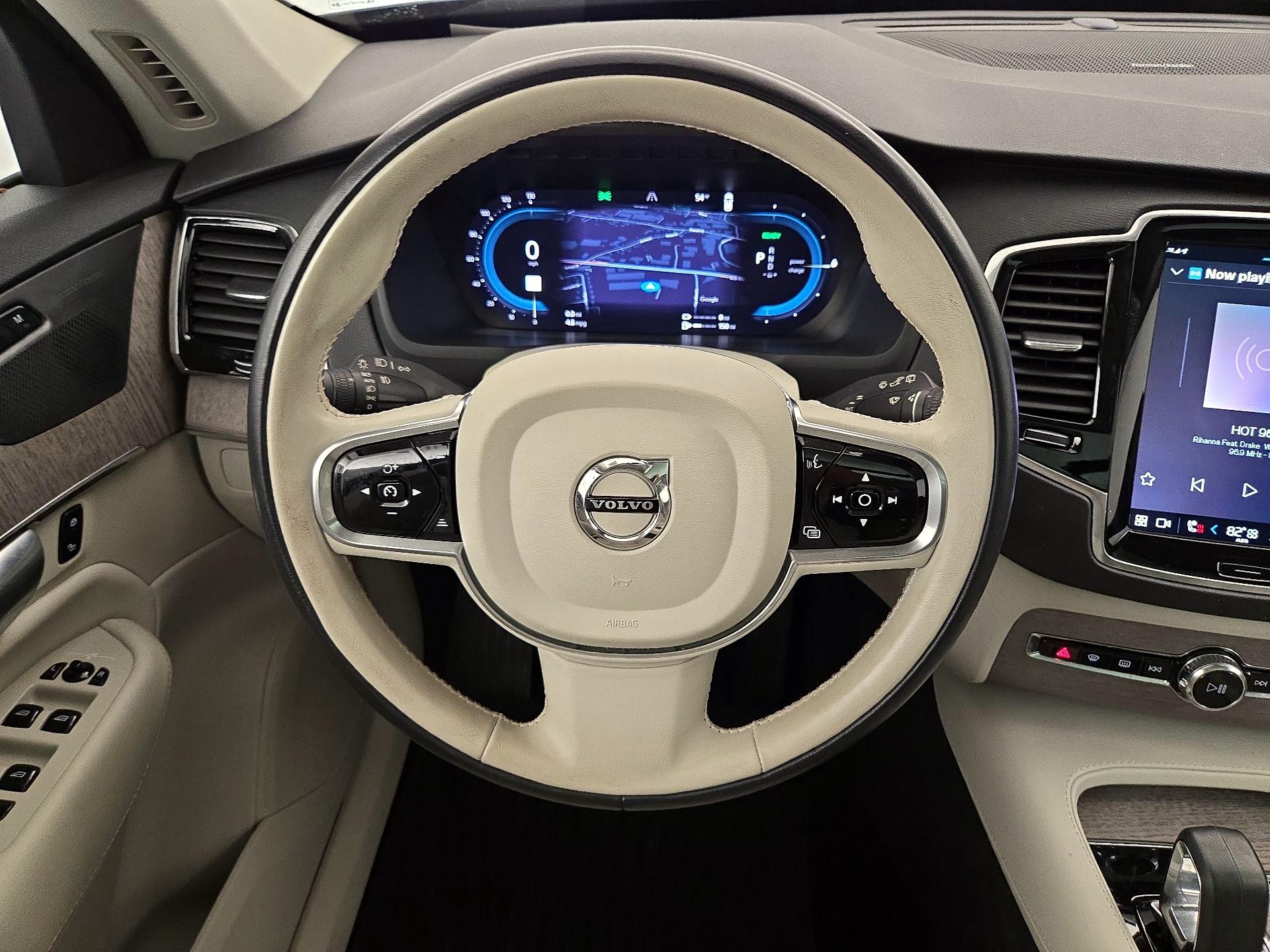 Thumbnail: 2023 Volvo XC90 - 10