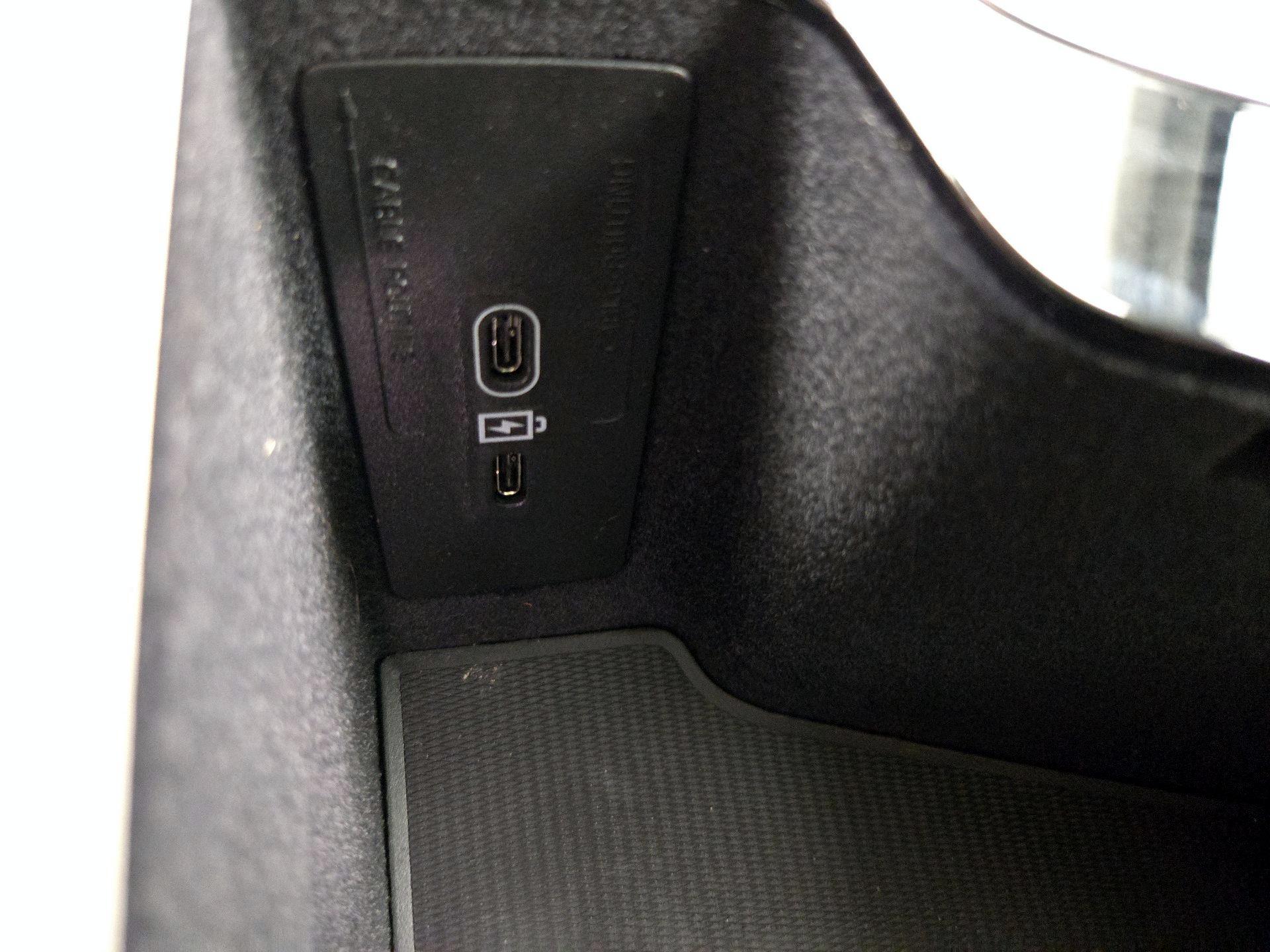 Thumbnail: 2023 Volvo XC90 - 19