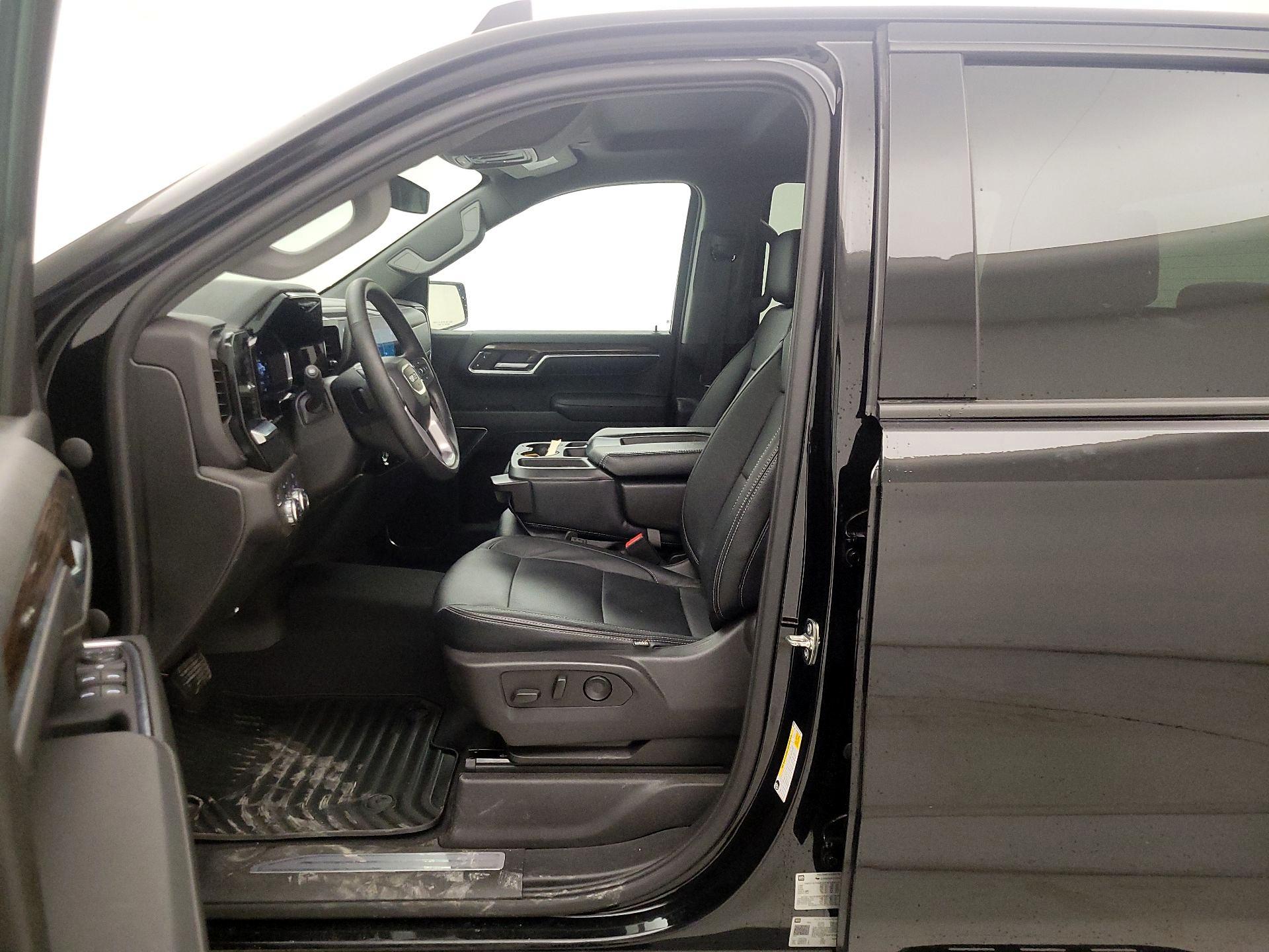 Thumbnail: 2023 GMC Sierra 1500 - 11