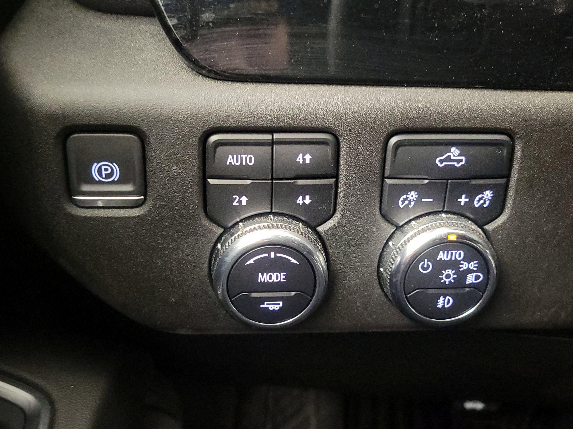 Thumbnail: 2023 GMC Sierra 1500 - 13