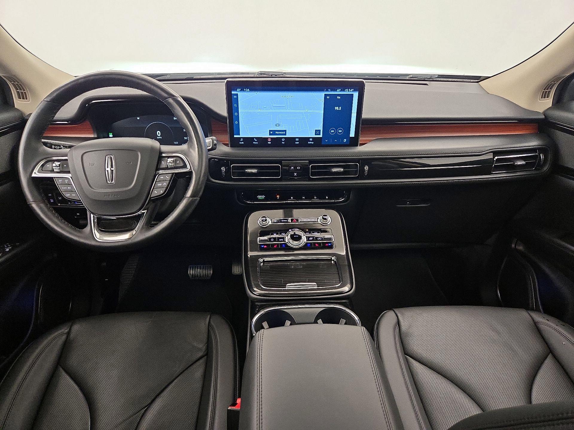 Thumbnail: 2022 Lincoln Nautilus - 9