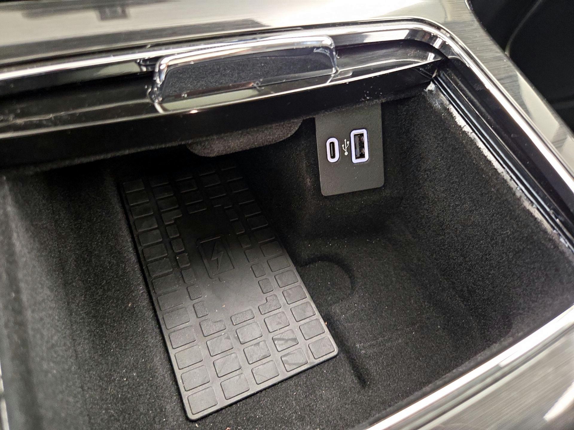 Thumbnail: 2022 Lincoln Nautilus - 19