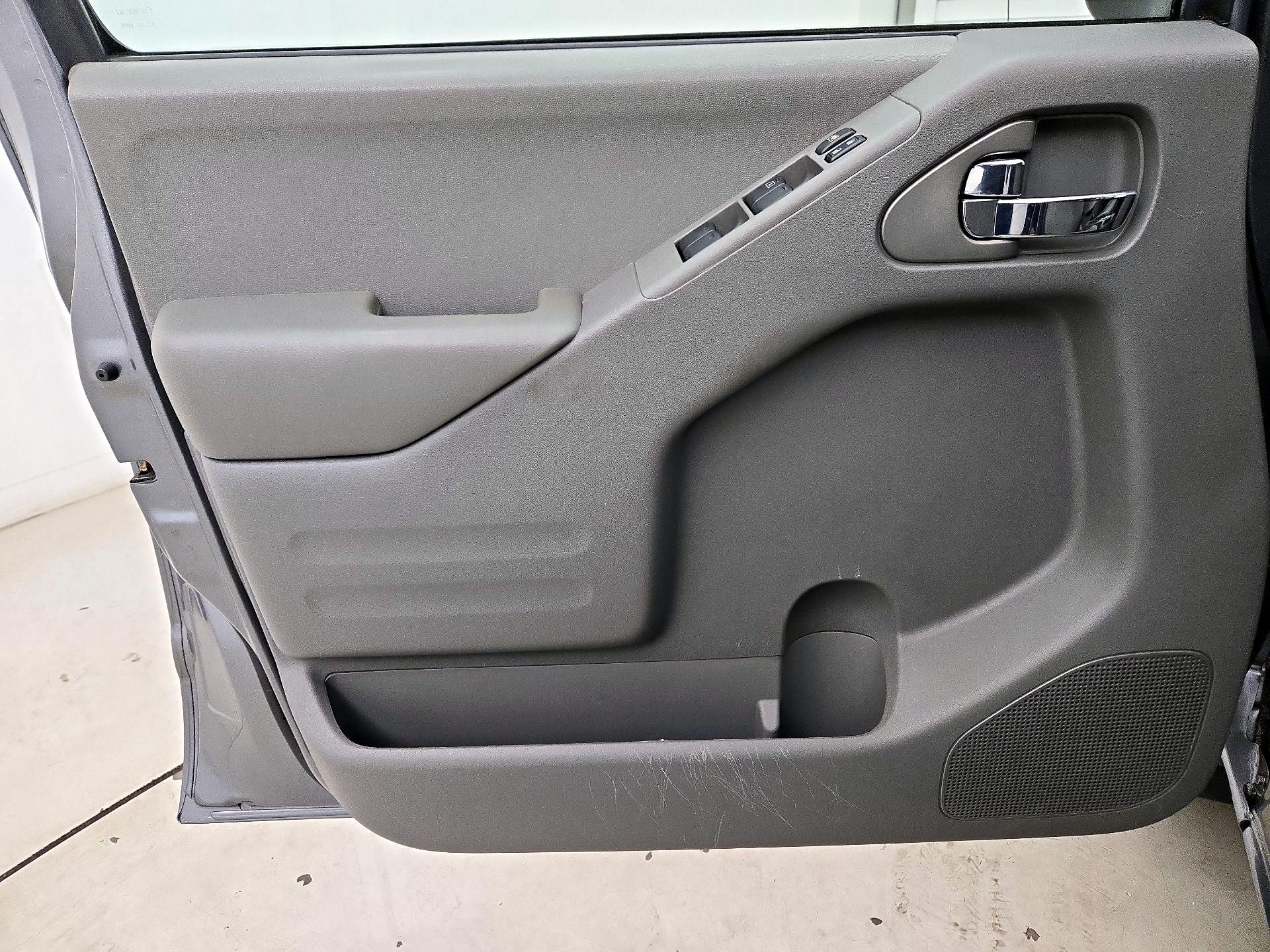 Thumbnail: 2017 Nissan Frontier - 12