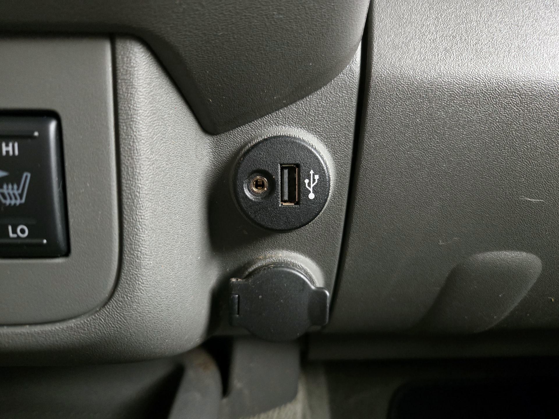 Thumbnail: 2017 Nissan Frontier - 18