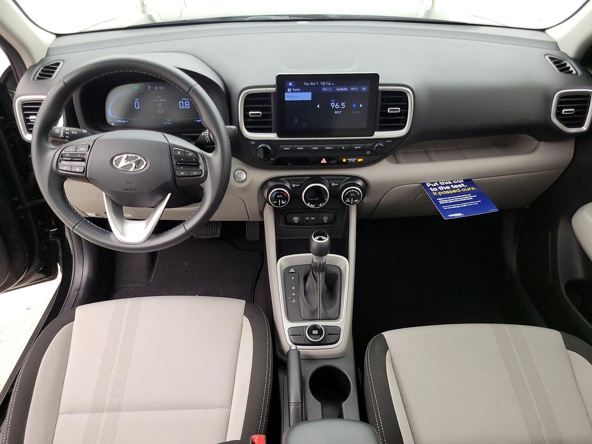 Thumbnail: 2024 Hyundai Venue - 9