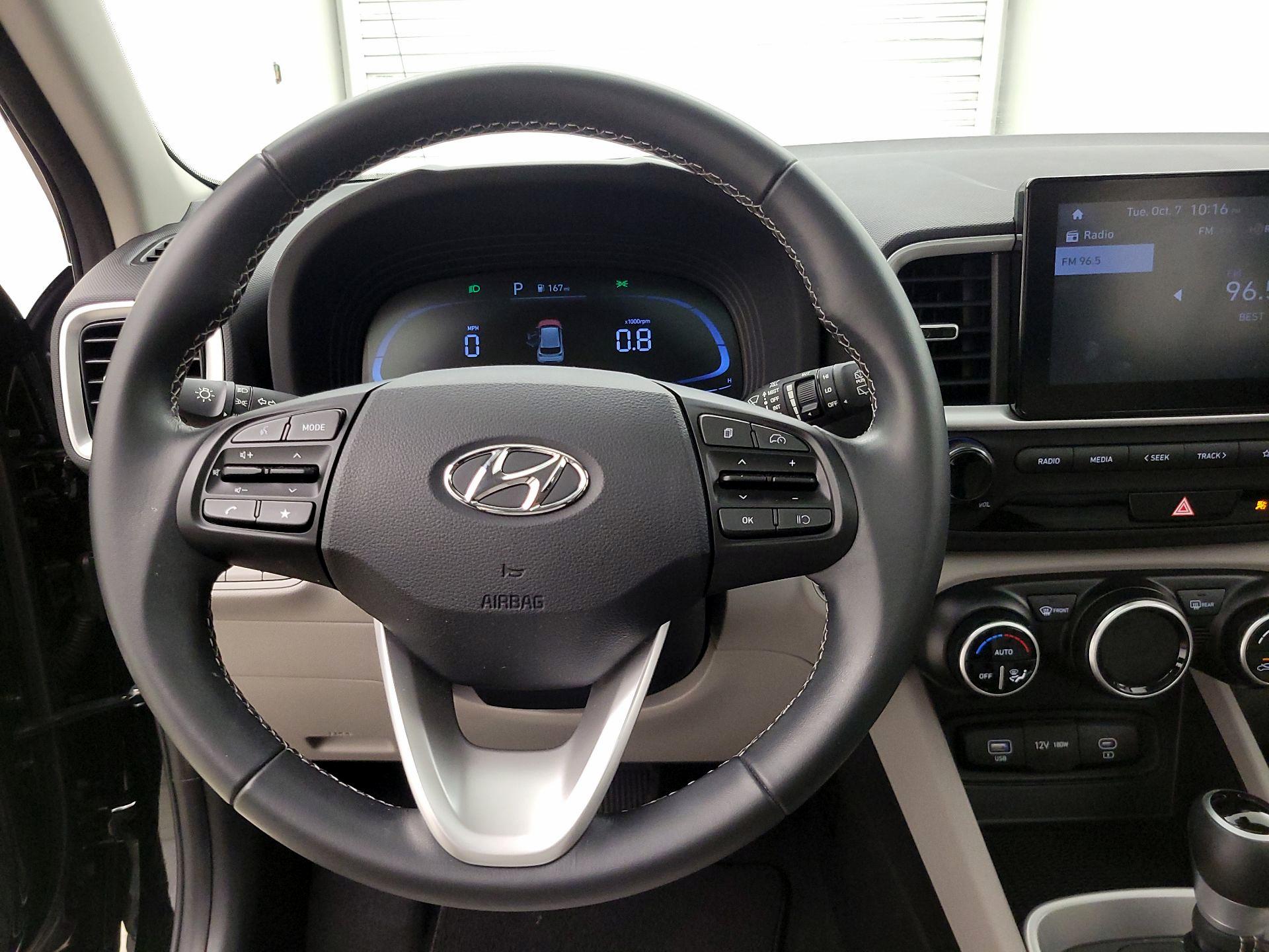 Thumbnail: 2024 Hyundai Venue - 10