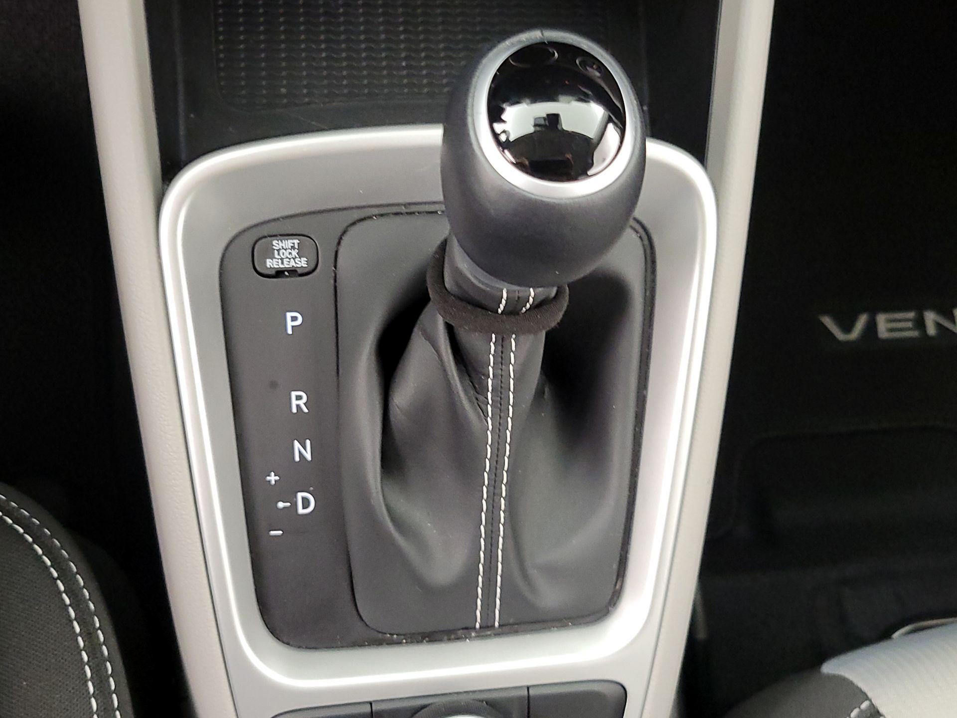 Thumbnail: 2024 Hyundai Venue - 17