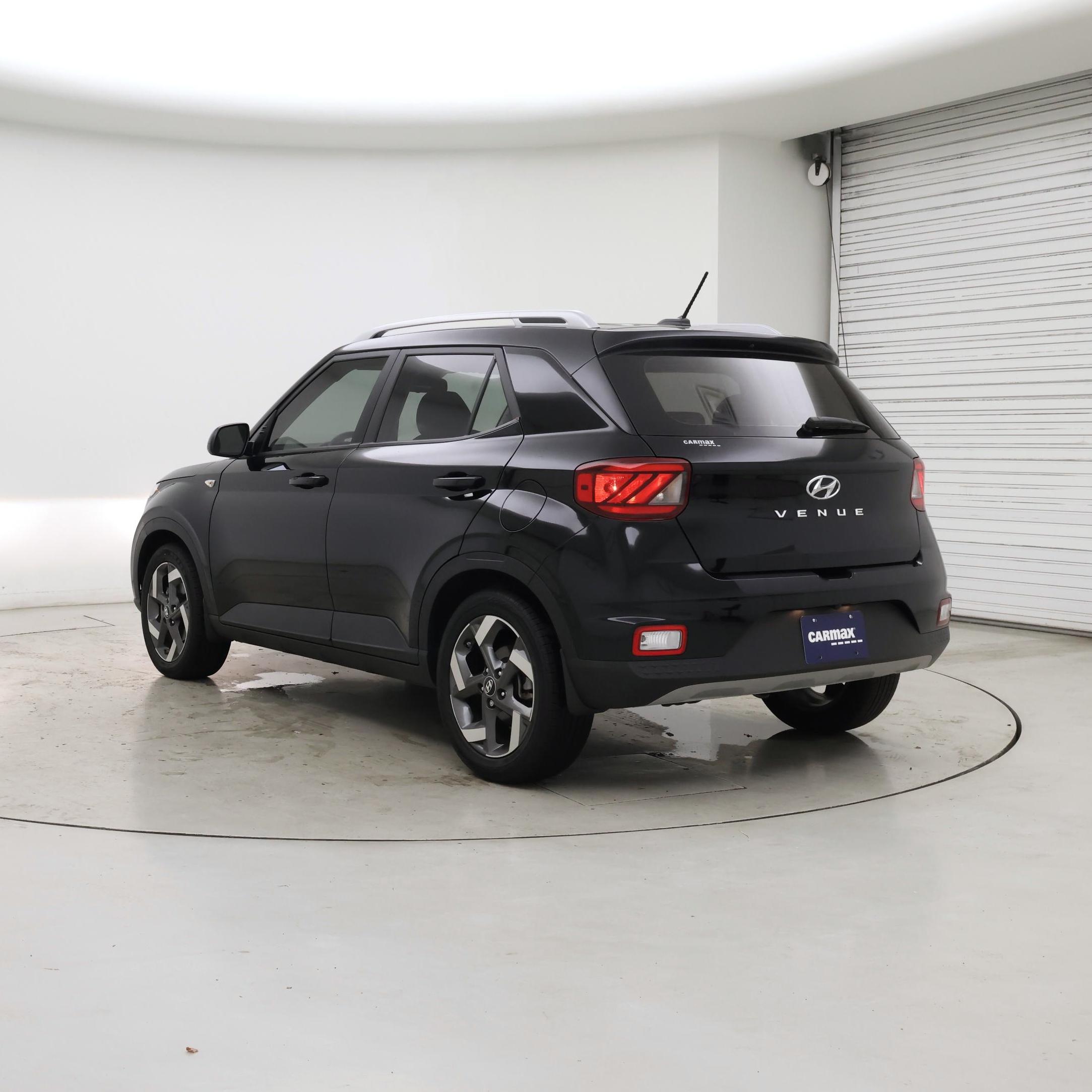 Thumbnail: 2024 Hyundai Venue - 2