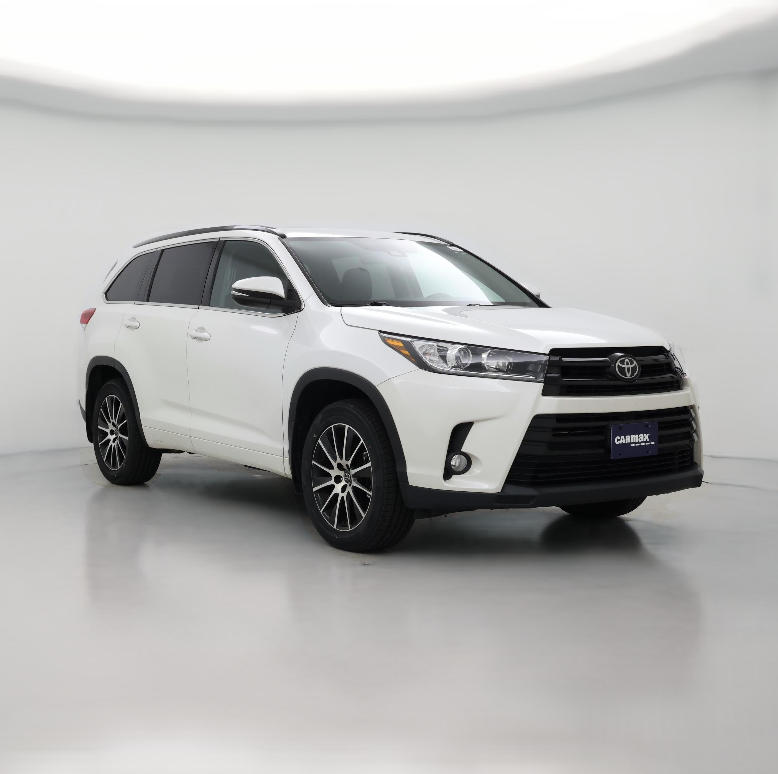 Thumbnail: 2017 Toyota Highlander - 1